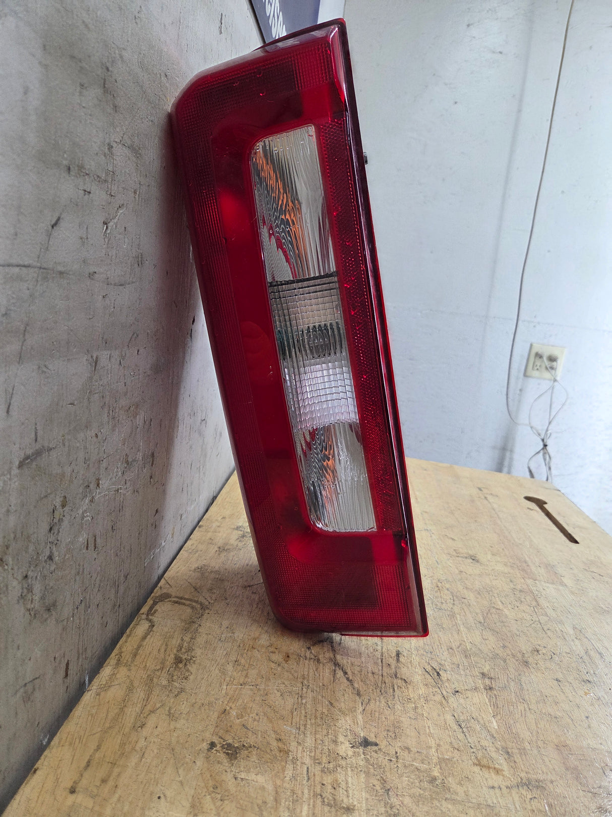 2023-2026 Ford Super Duty Driver Side Tail Light PC3B-13B505-AG F250 F350 F450 F550