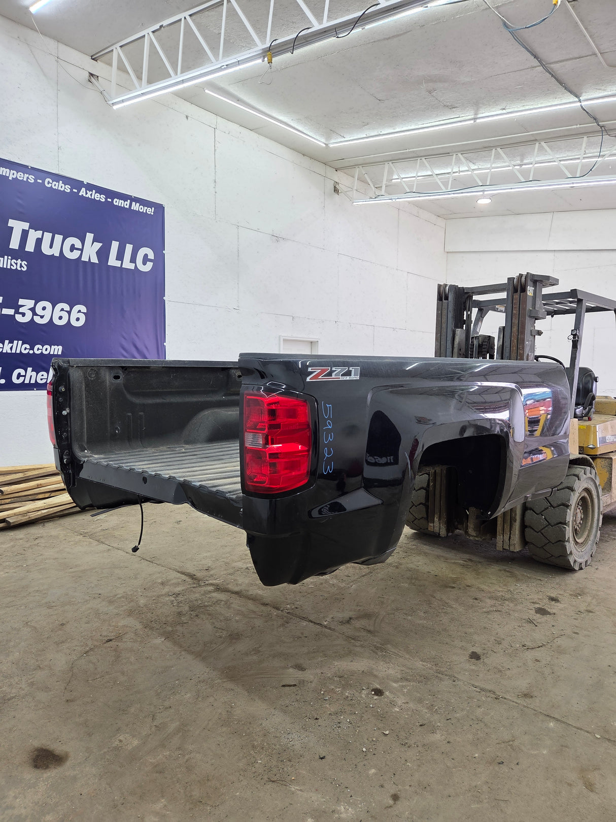 2014-2019 Chevrolet Silverado 1500 2500HD 3500HD 8' Long Truck Bed