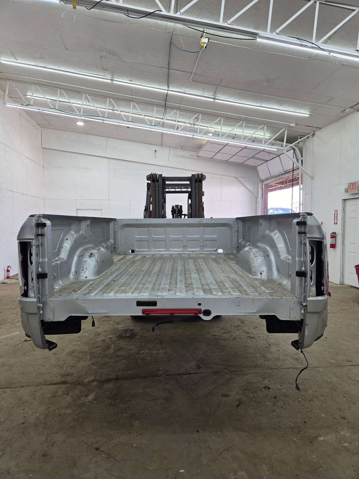 2009-2018 Dodge Ram 3500 4500 4th Gen Dually 8' Truck Truck Bed