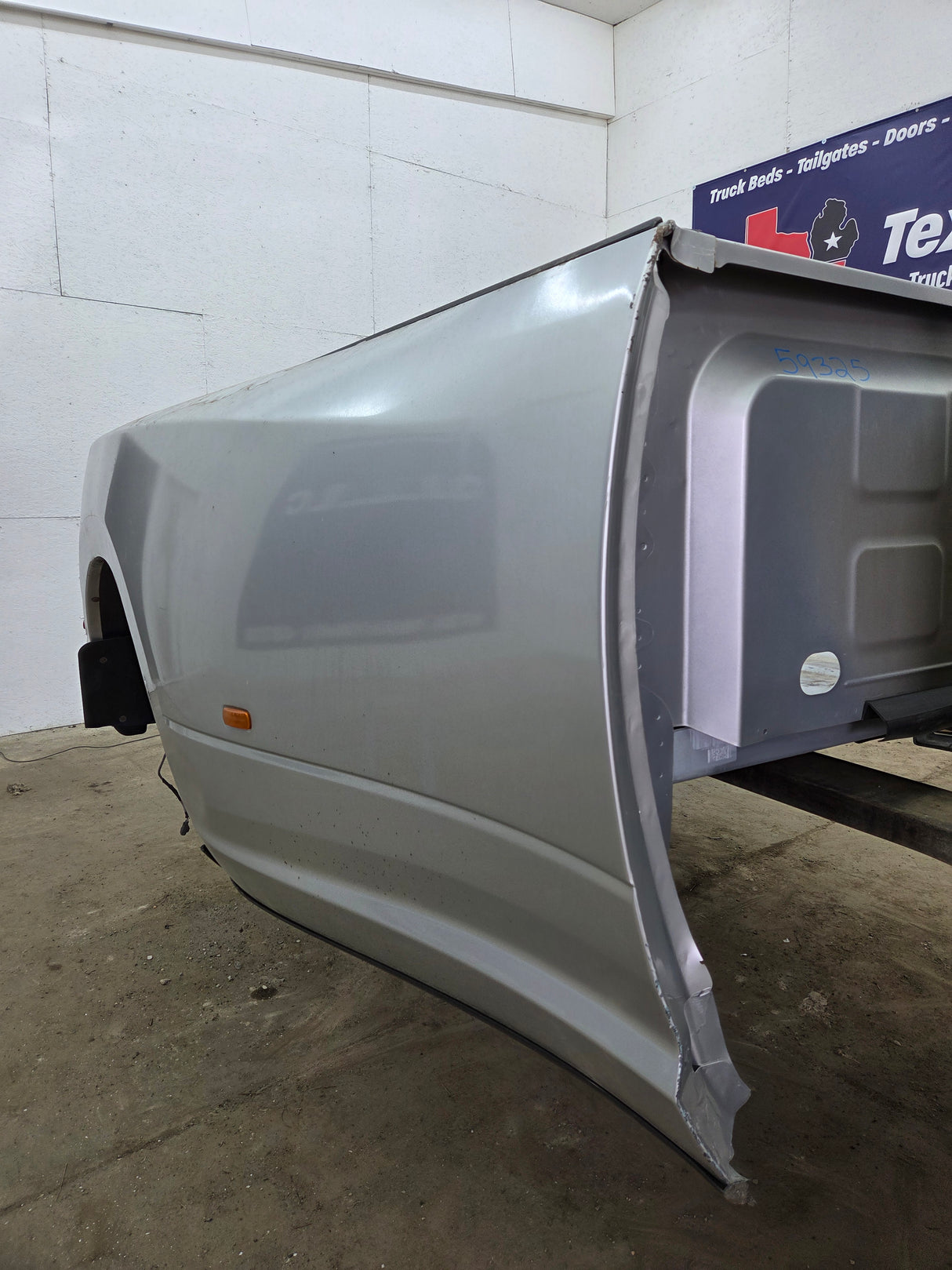 2009-2018 Dodge Ram 3500 4500 4th Gen Dually 8' Truck Truck Bed