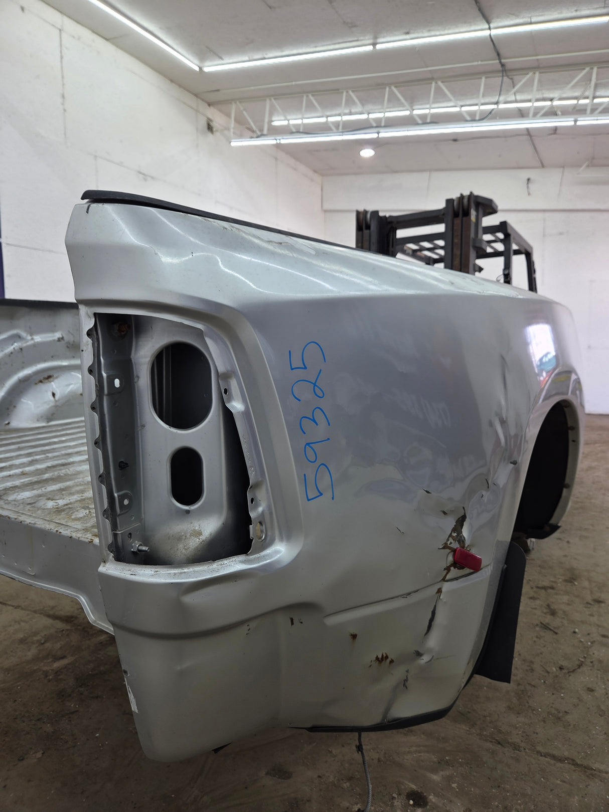 2009-2018 Dodge Ram 3500 4500 4th Gen Dually 8' Truck Truck Bed
