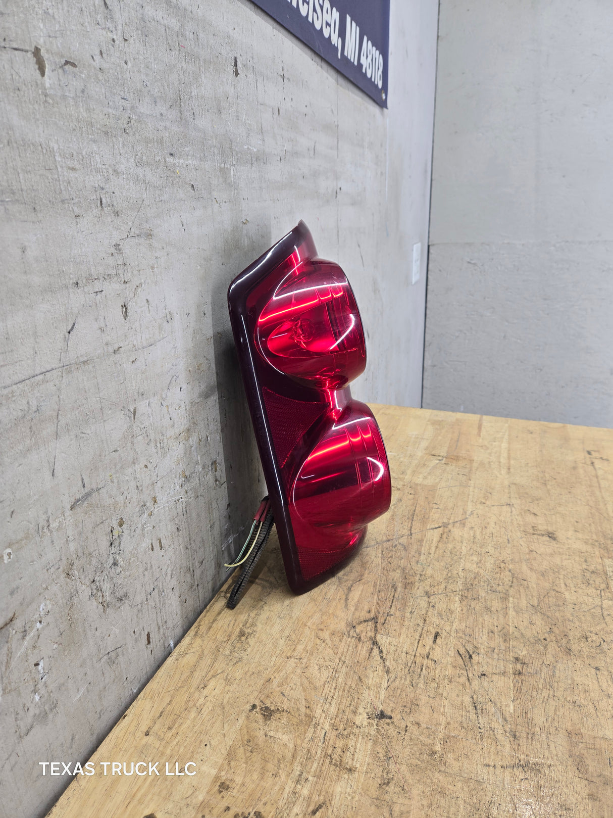 2007-2009 Dodge Ram 3rd Gen Driver Side Tail Light