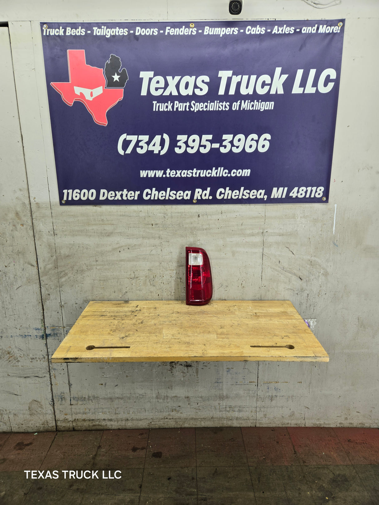 2008-2016 Ford Super Duty Passenger Side Tail Light F250 F350 F450 F550