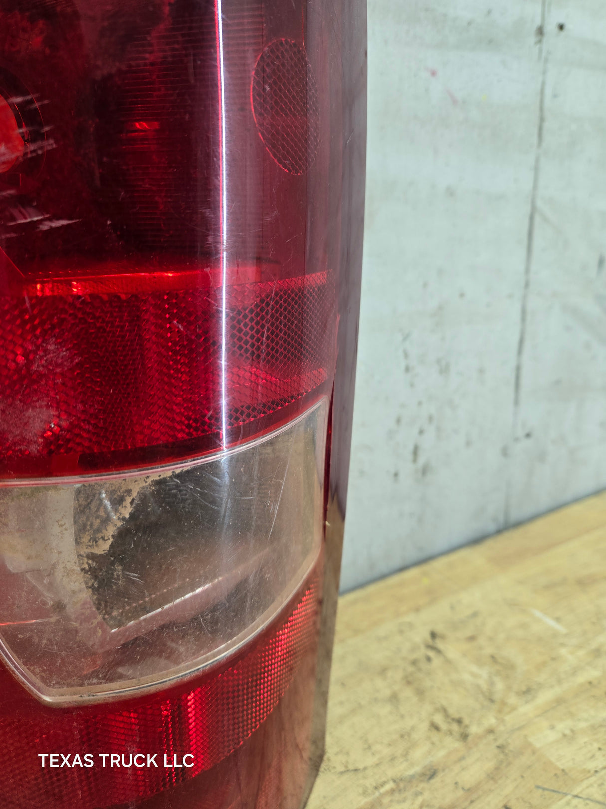 2007-2013 Chevrolet Silverado Driver Side Tail Light