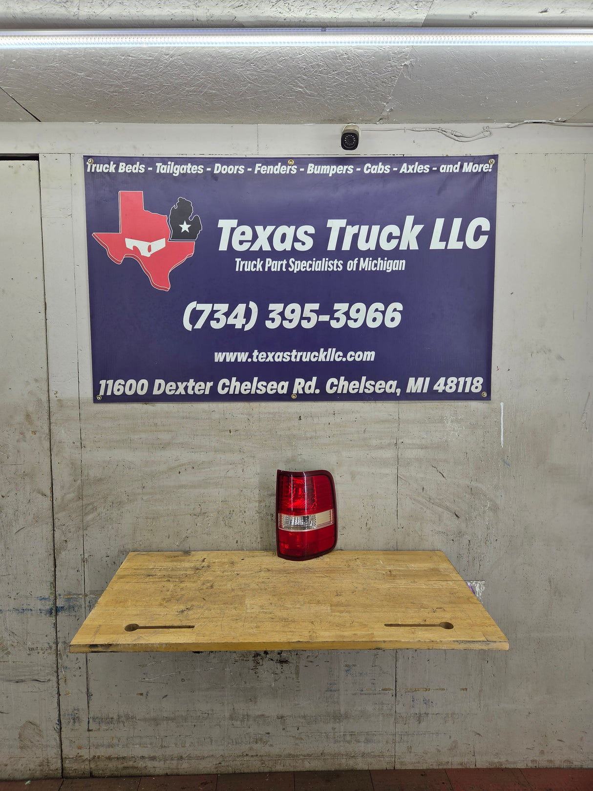 2004-2008 Ford F-150 Passenger Side Tail Light