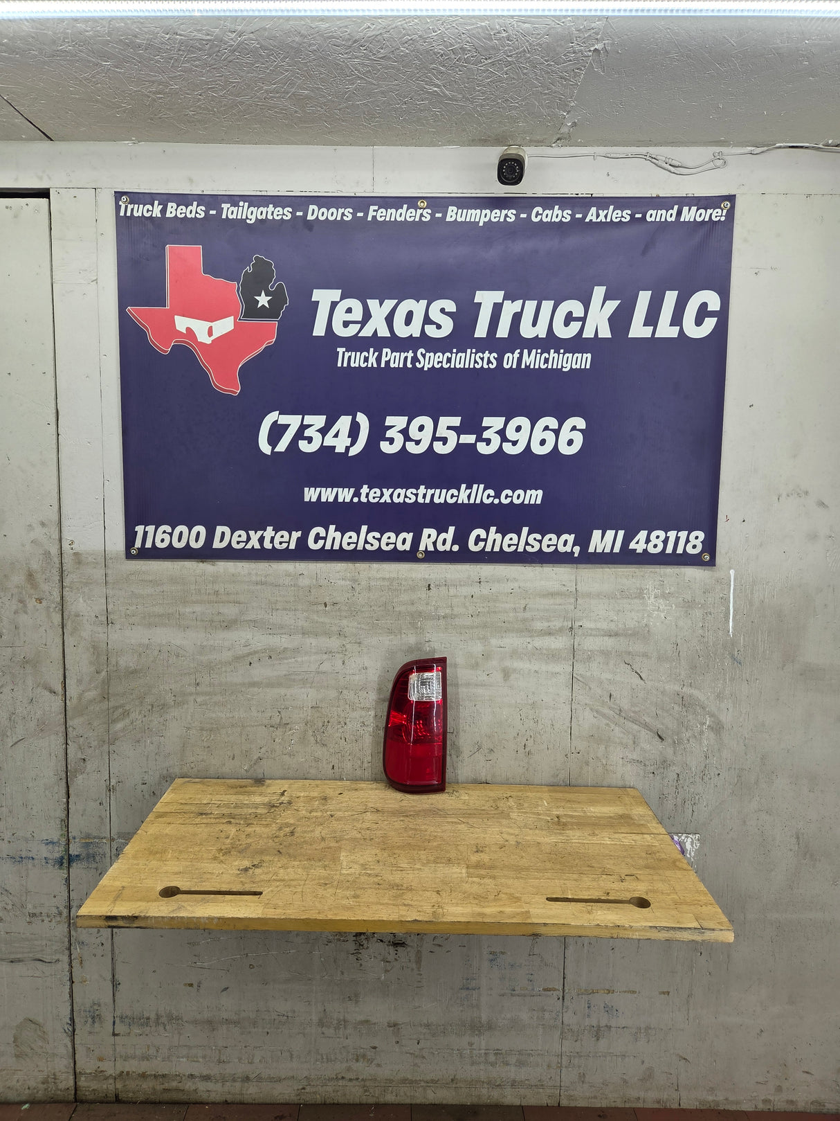 2008-2016 Ford Super Duty Driver Side Tail Light F250 F350 F450 F550