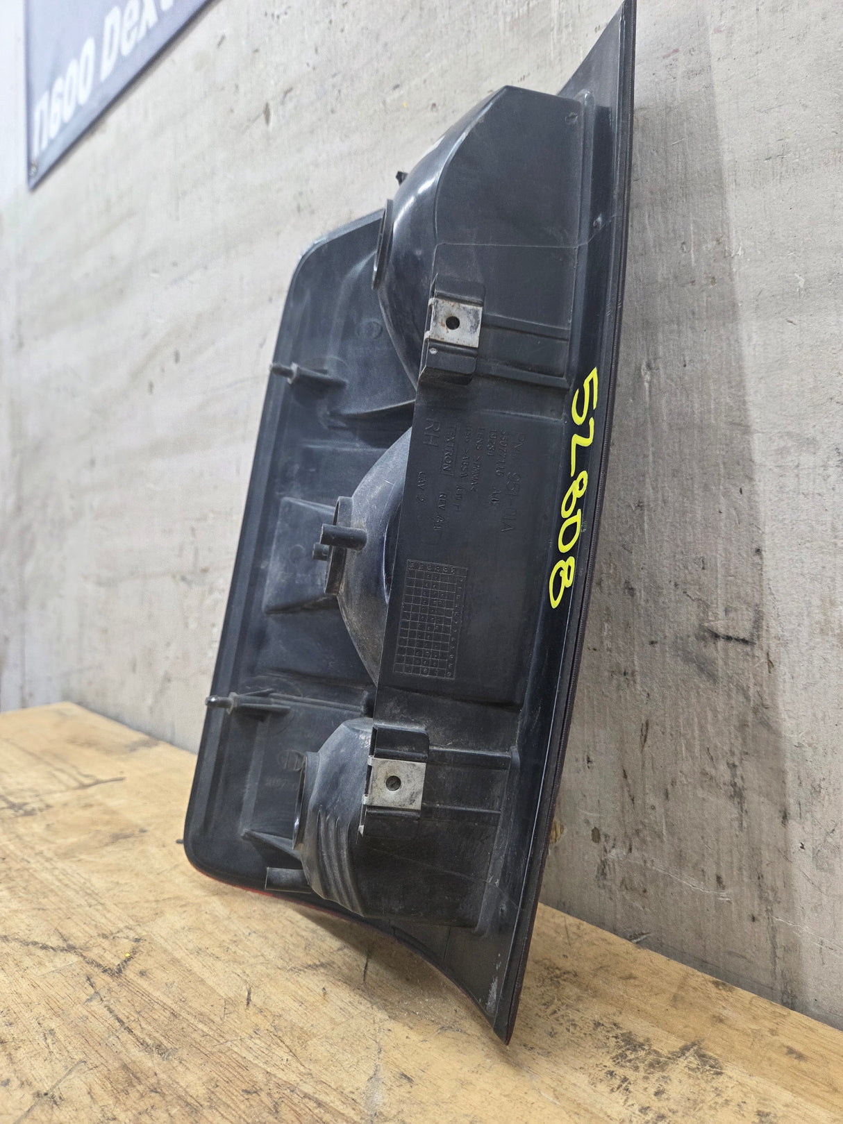 2009-2018 Dodge Ram Passenger Side Tail Light