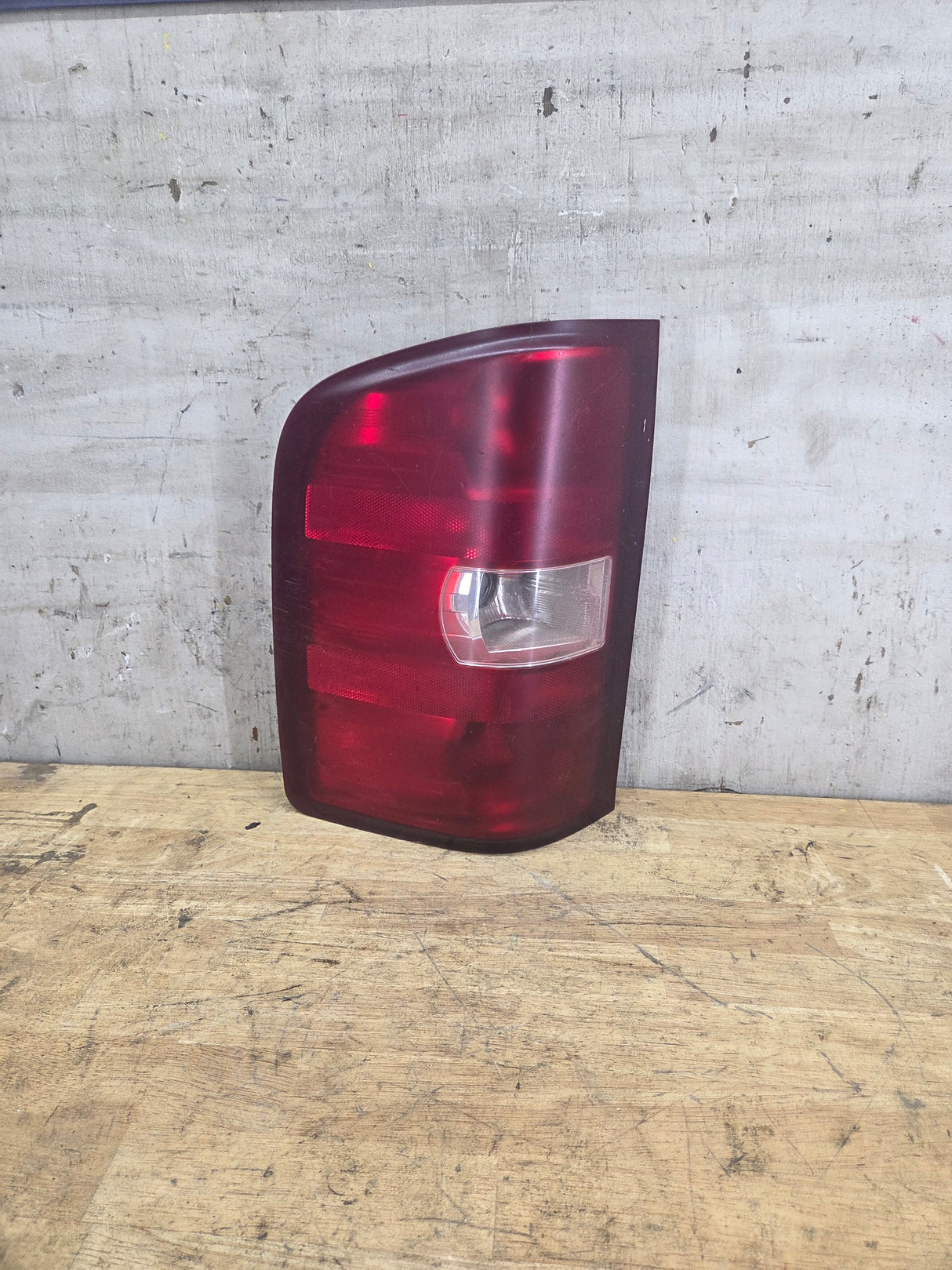 2007-2013 Chevrolet Silverado Driver Side Tail Light