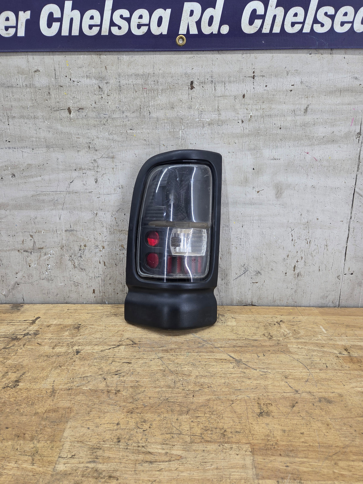 1994-2002 Dodge Ram 2nd Gen Driver Side Tail Light 1500 2500 3500