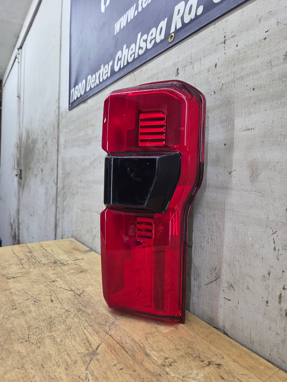2023-2026 Ford Super Duty Passenger Side Tail Light W/Bliss PC3B-13B504-BJ F250 F350 F450