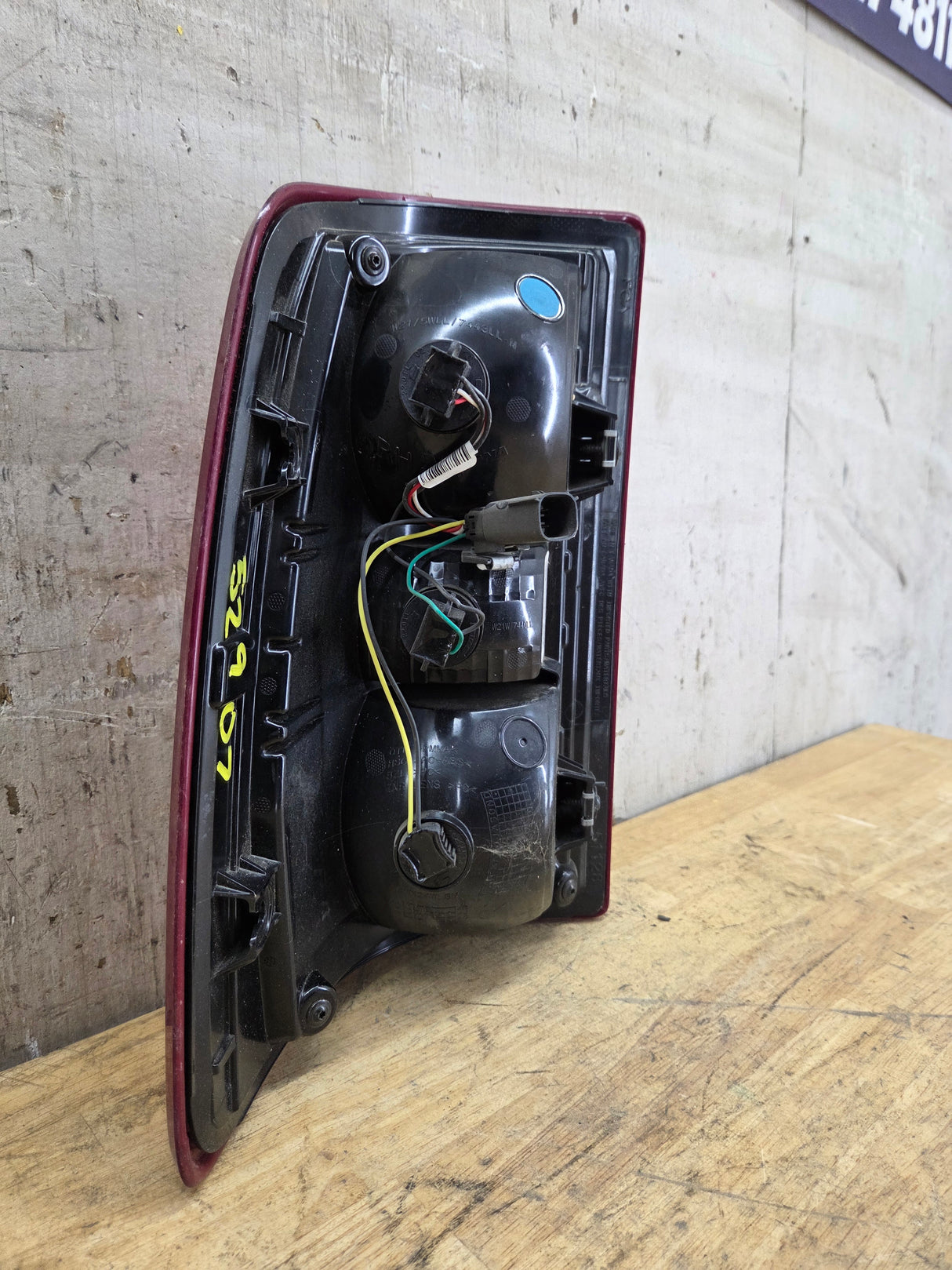 2019-2024 5th Gen Dodge Ram Passenger Side Tail Light Halogen 68361714AD 2500 3500