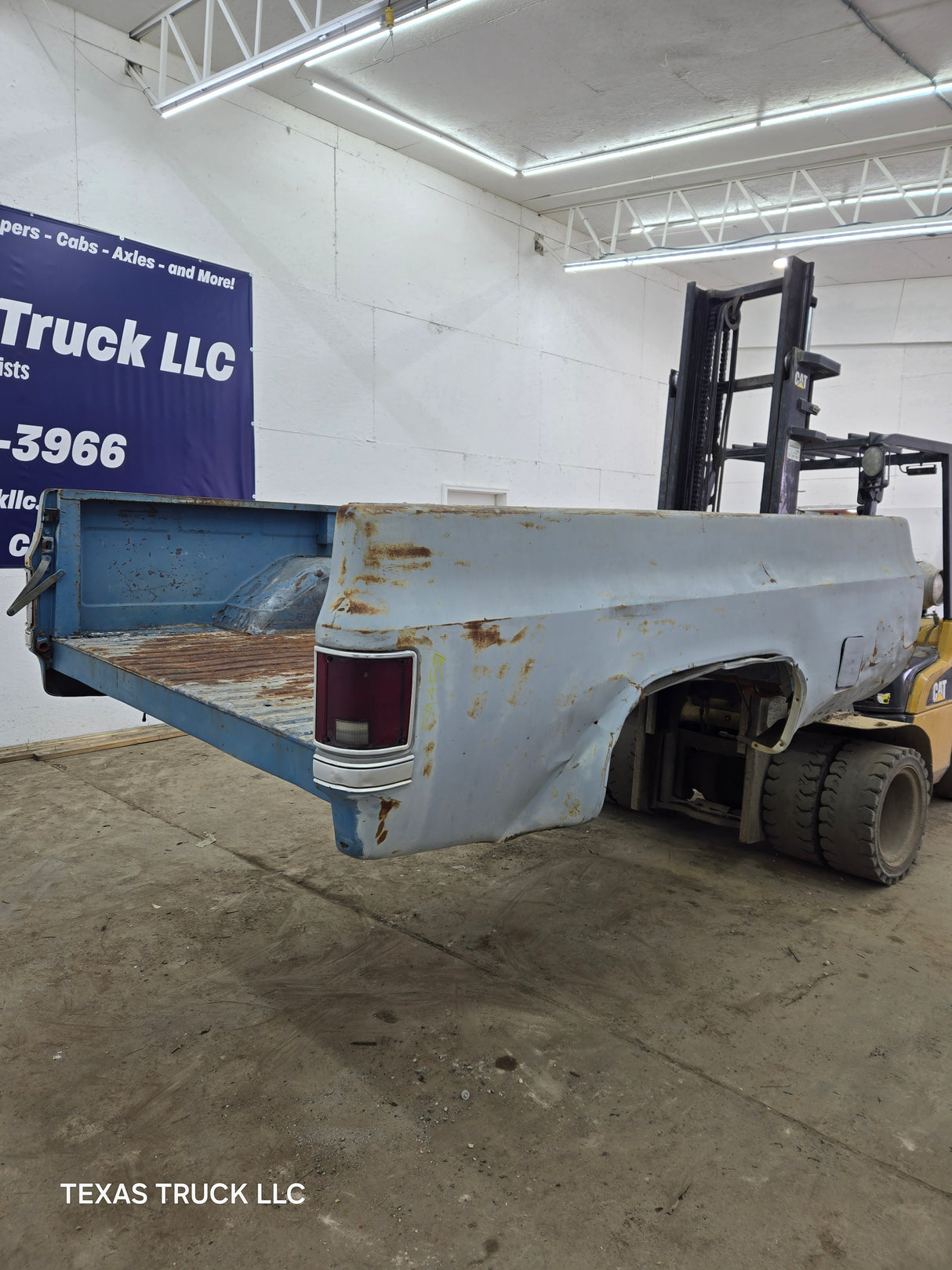 1979-1987 Chevrolet / GMC Square Body 8' Long Bed C10 C15 C20 C25 C35 K10 K15 K20 K25 K35