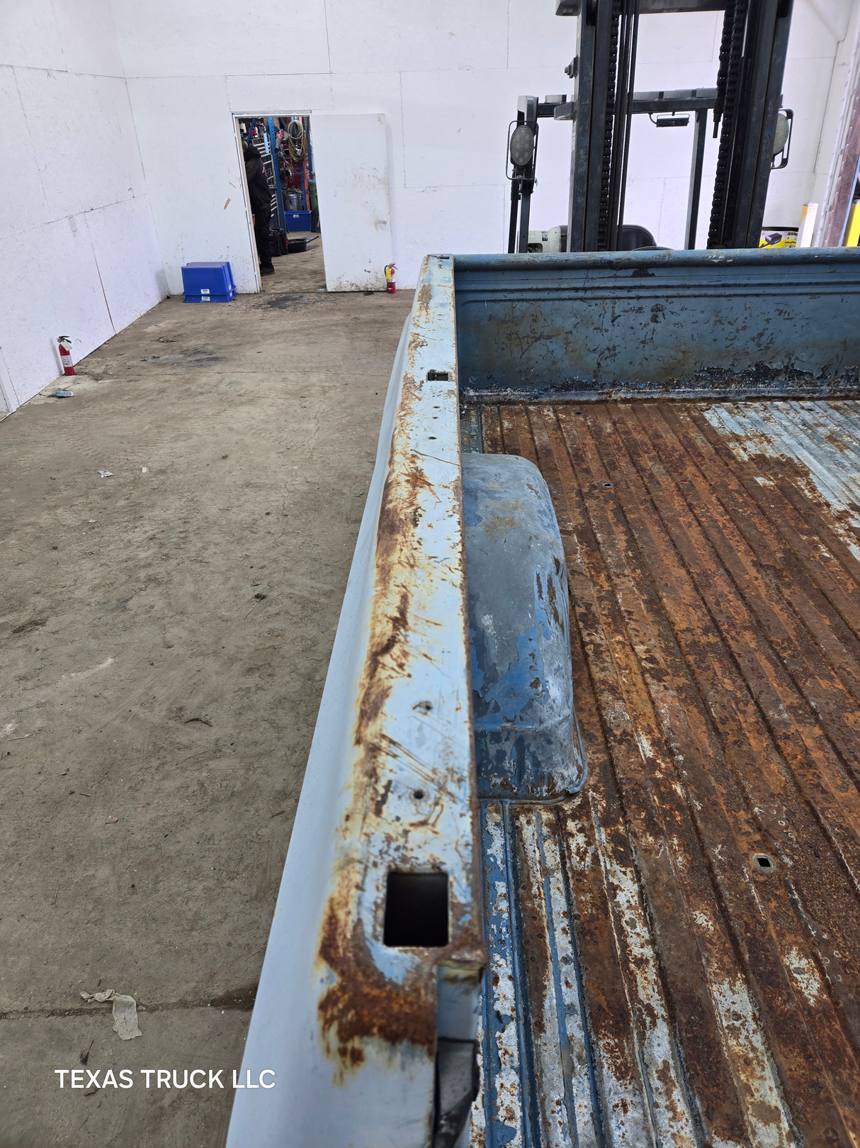 1979-1987 Chevrolet / GMC Square Body 8' Long Bed C10 C15 C20 C25 C35 K10 K15 K20 K25 K35
