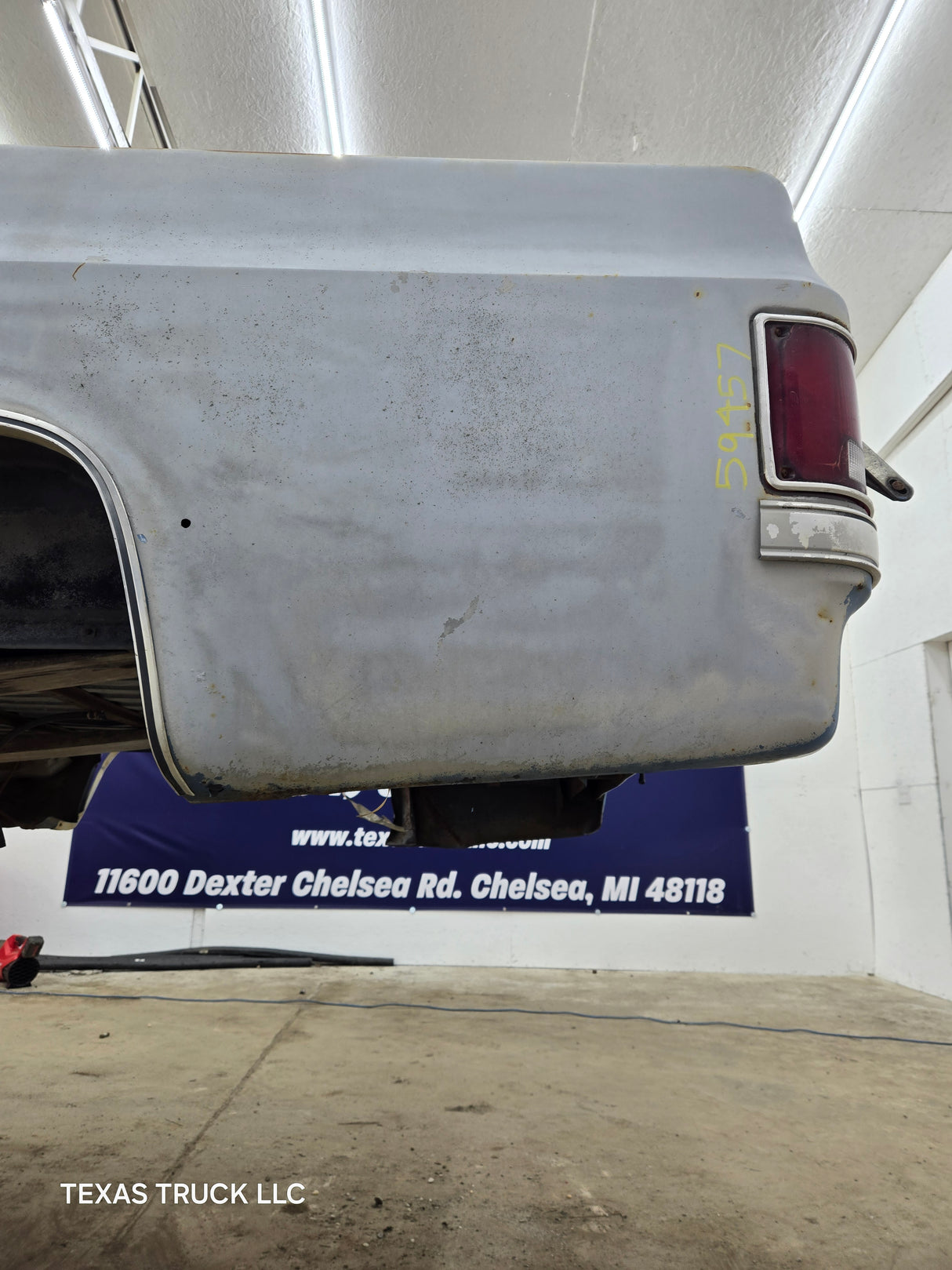 1979-1987 Chevrolet / GMC Square Body 8' Long Bed C10 C15 C20 C25 C35 K10 K15 K20 K25 K35