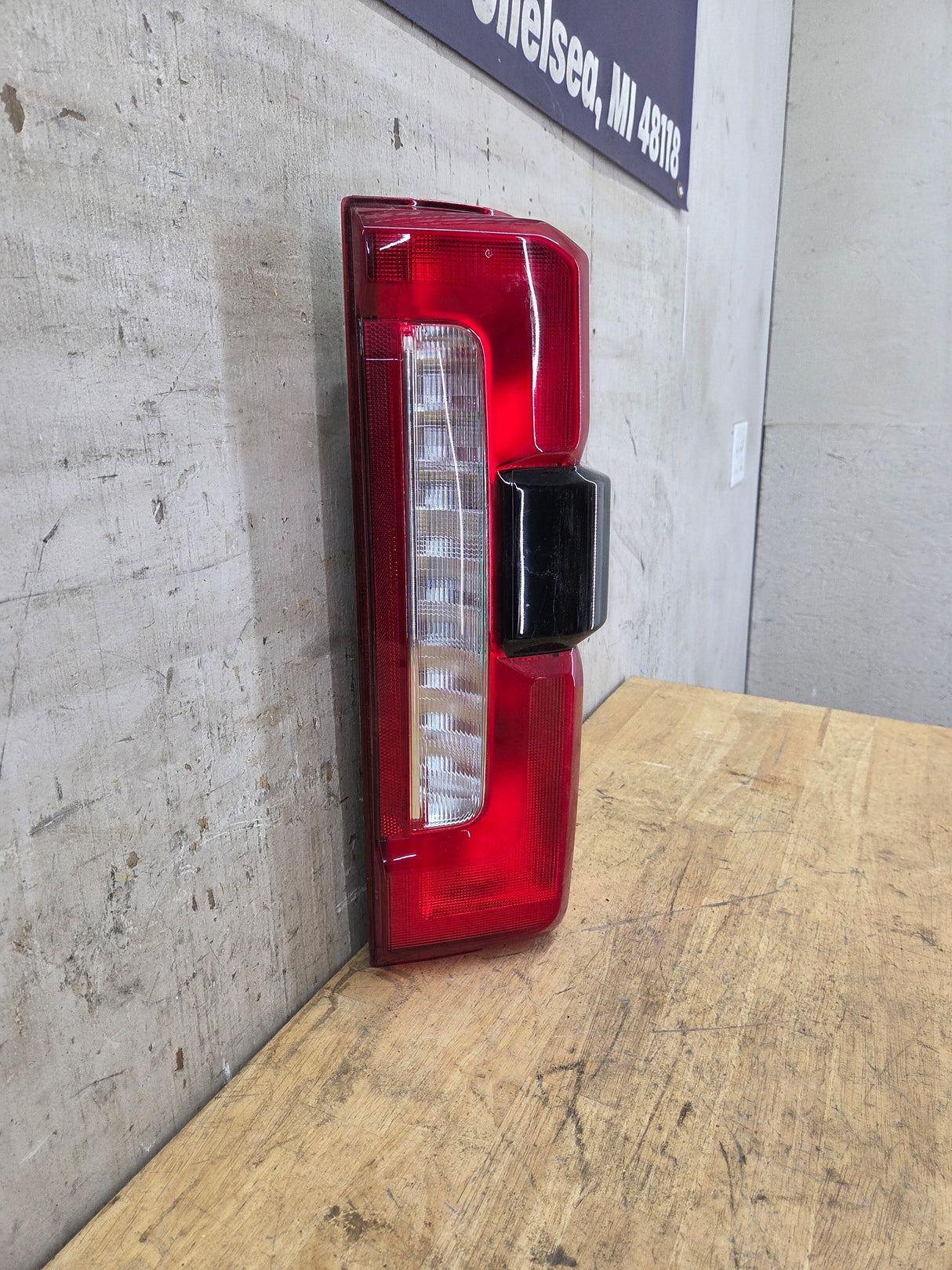 2023-2026 Ford Super Duty Passenger Side Tail Light W/Bliss PC3B-13B504-BJ F250 F350 F450