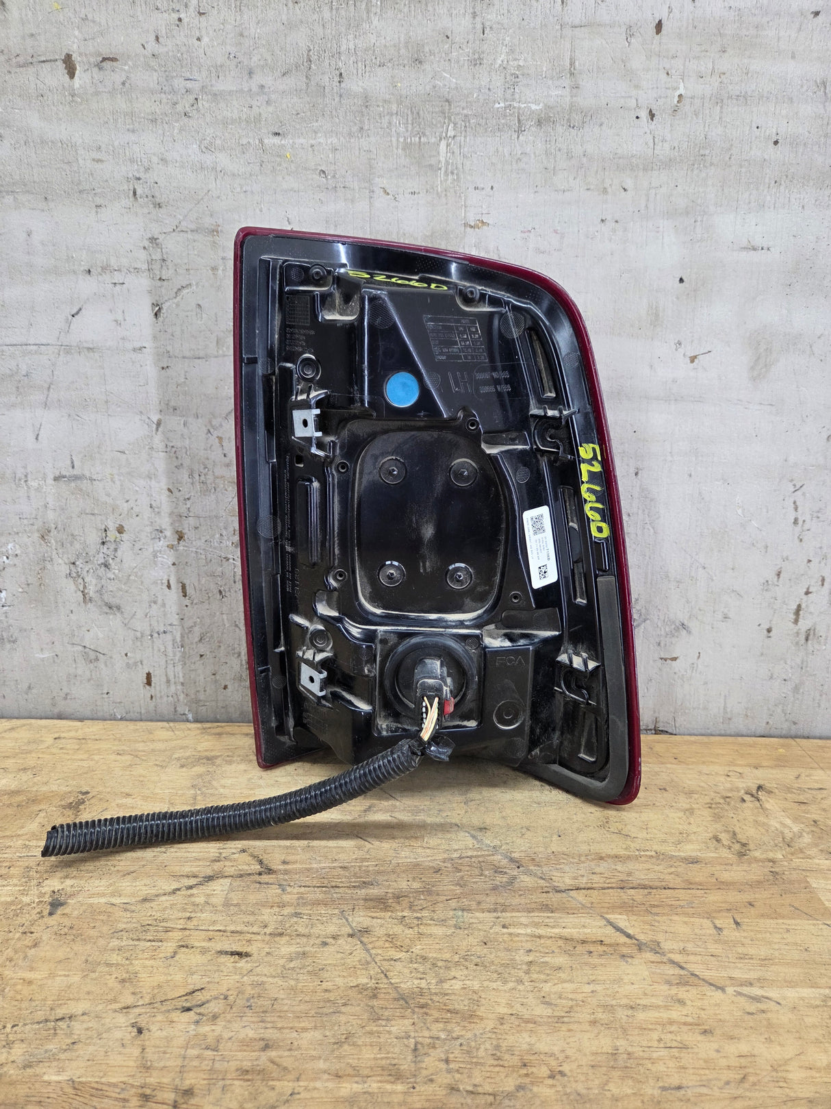 2019-2024 Dodge Ram Driver Side LED Tail Light W/O BSS 68361717AD 2500 3500