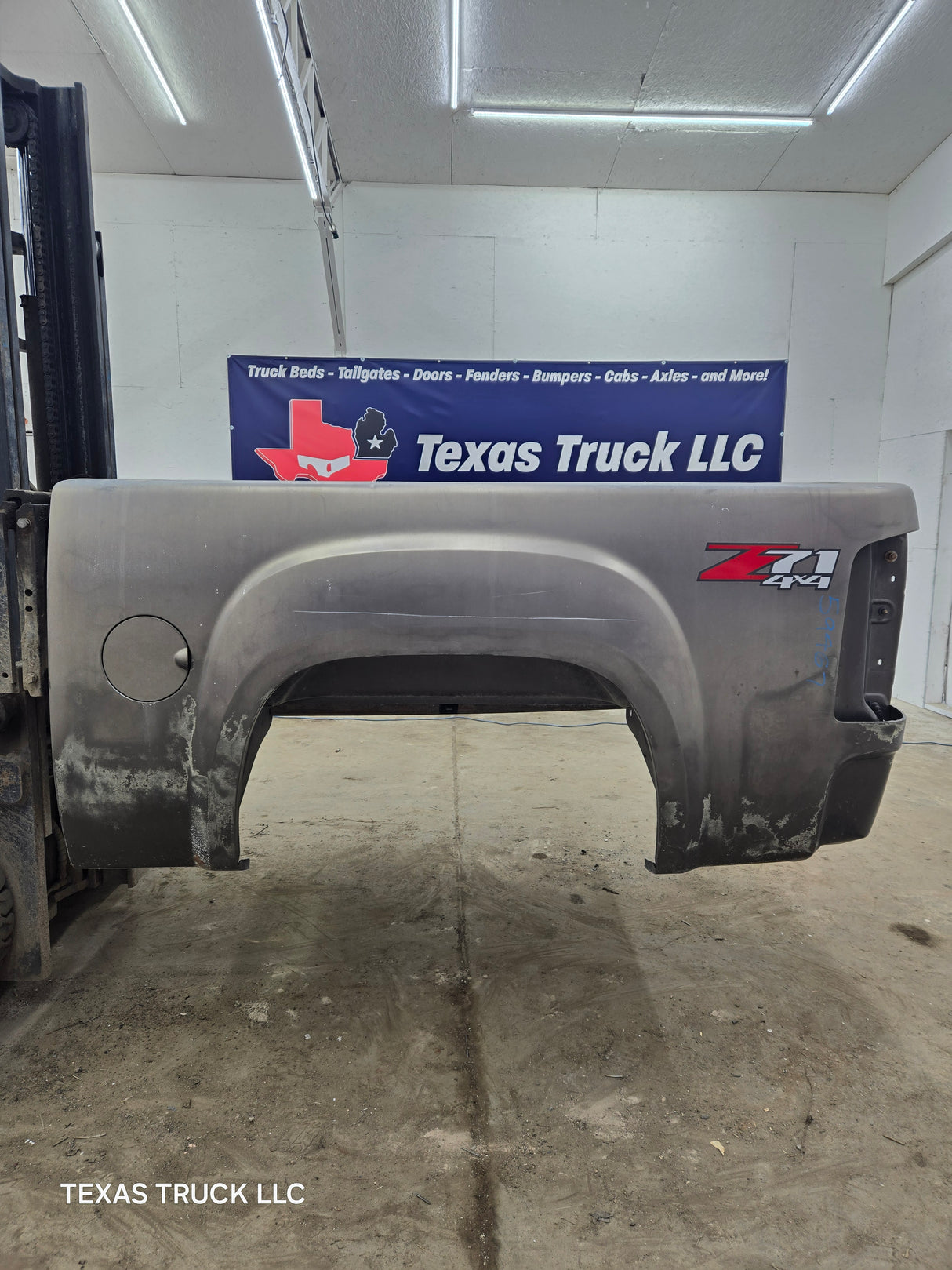 2007-2013 GMC Sierra 1500 5' 8" Short Truck Bed