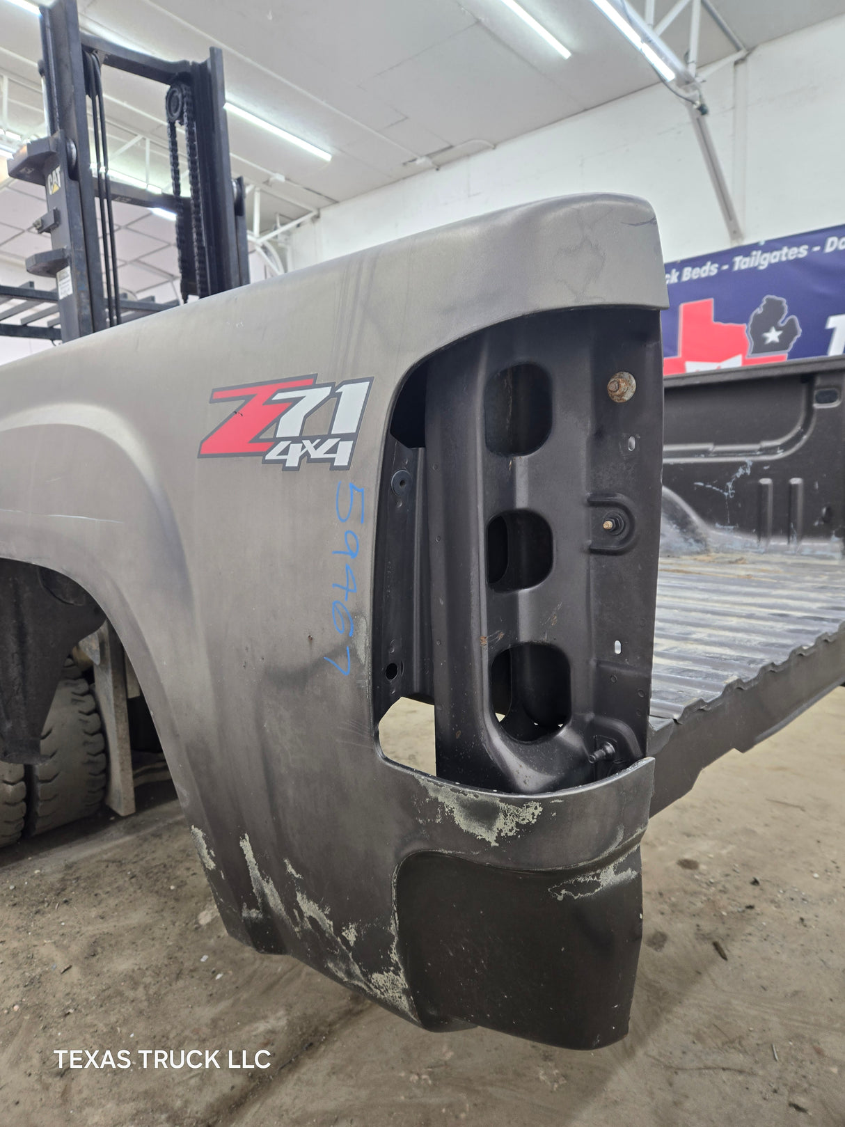 2007-2013 GMC Sierra 1500 5' 8" Short Truck Bed