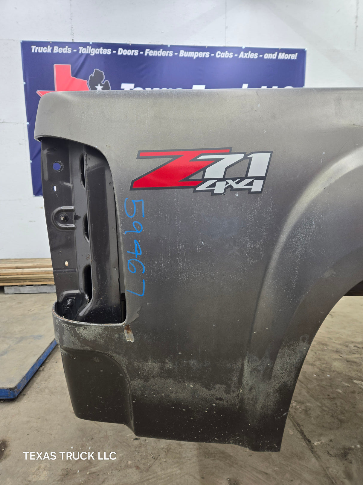 2007-2013 GMC Sierra 1500 5' 8" Short Truck Bed