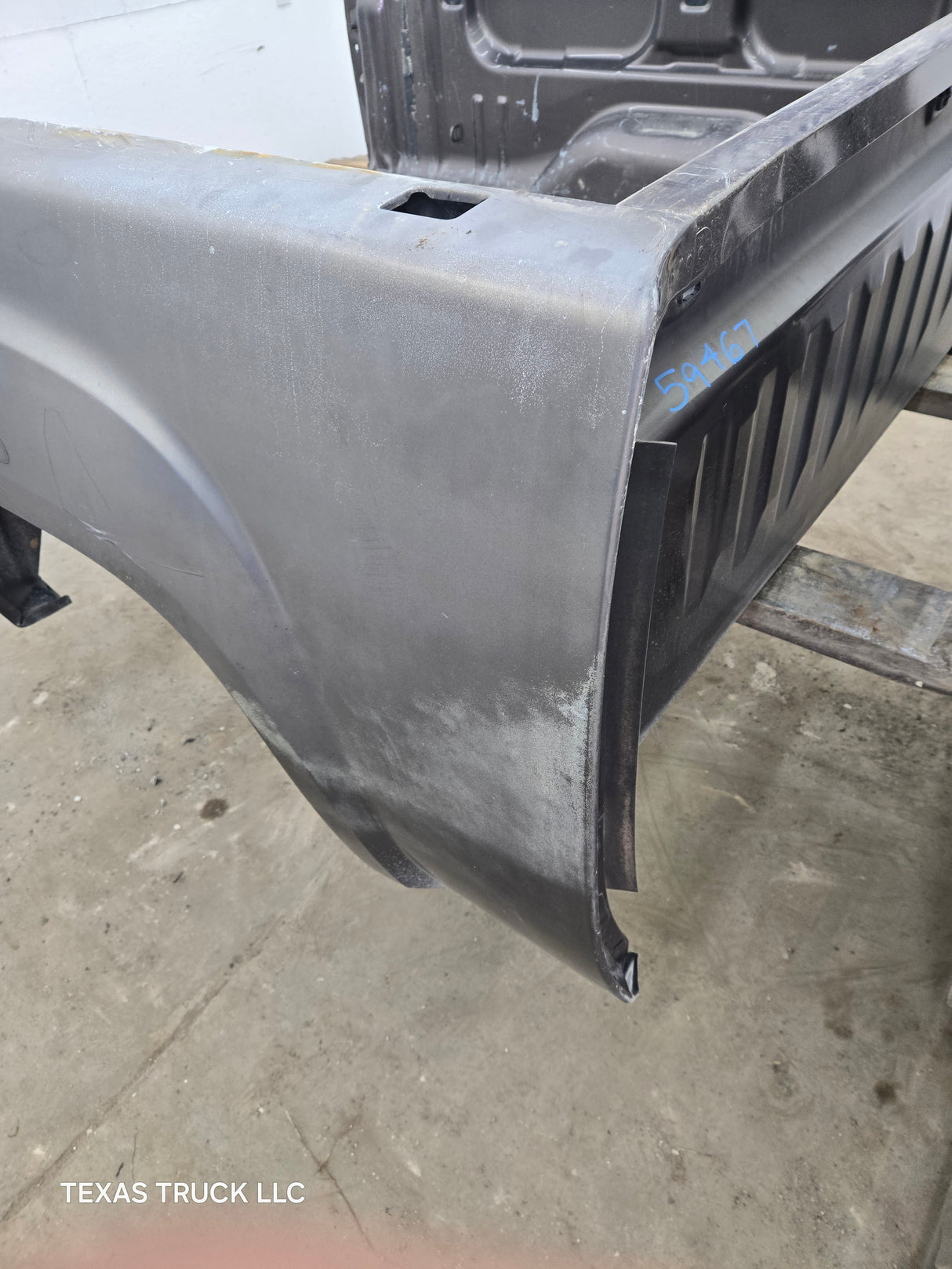 2007-2013 GMC Sierra 1500 5' 8" Short Truck Bed