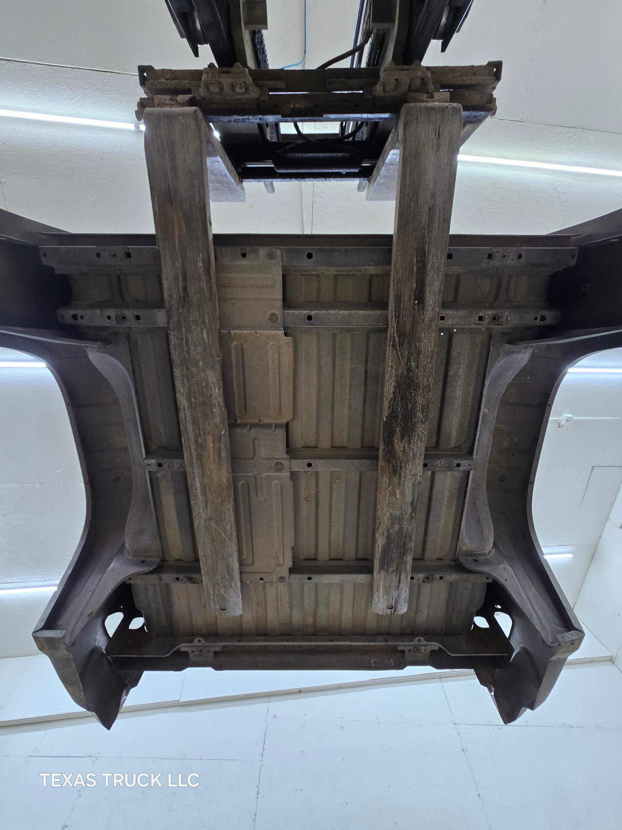 2007-2013 GMC Sierra 1500 5' 8" Short Truck Bed