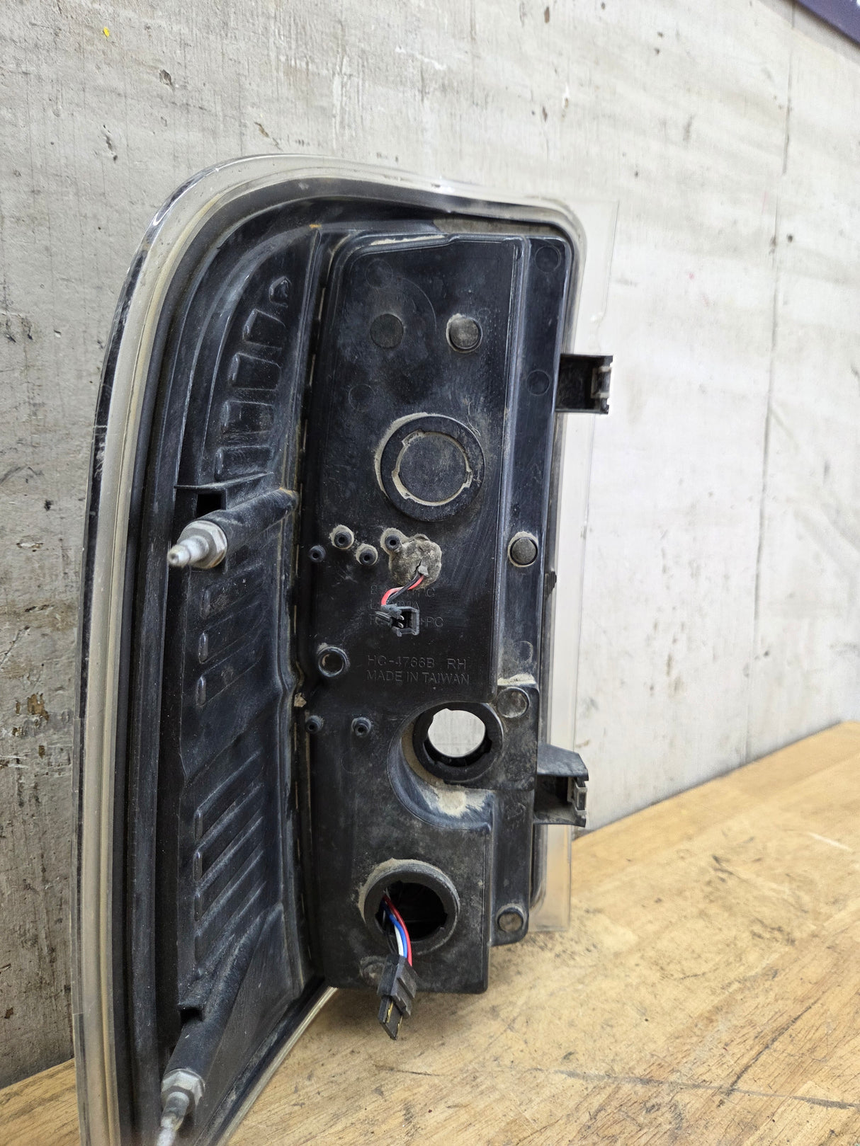 2007-2013 Chevrolet Silverado Passenger Side LED Tail Light