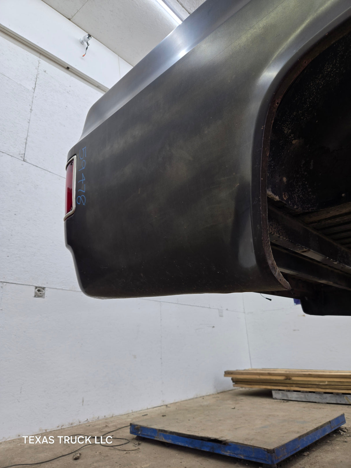1979-1987 Chevrolet / GMC Square Body 8' Long Bed C10 C15 C20 C25 C35 K10 K15 K20 K25 K35