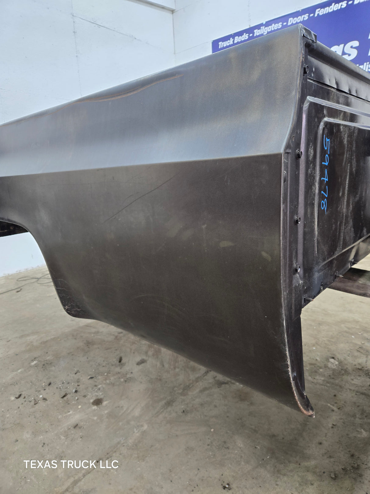 1979-1987 Chevrolet / GMC Square Body 8' Long Bed C10 C15 C20 C25 C35 K10 K15 K20 K25 K35