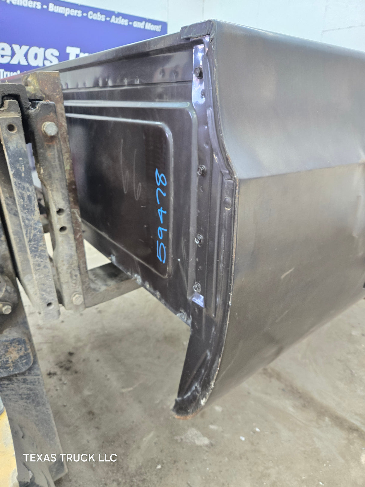 1979-1987 Chevrolet / GMC Square Body 8' Long Bed C10 C15 C20 C25 C35 K10 K15 K20 K25 K35