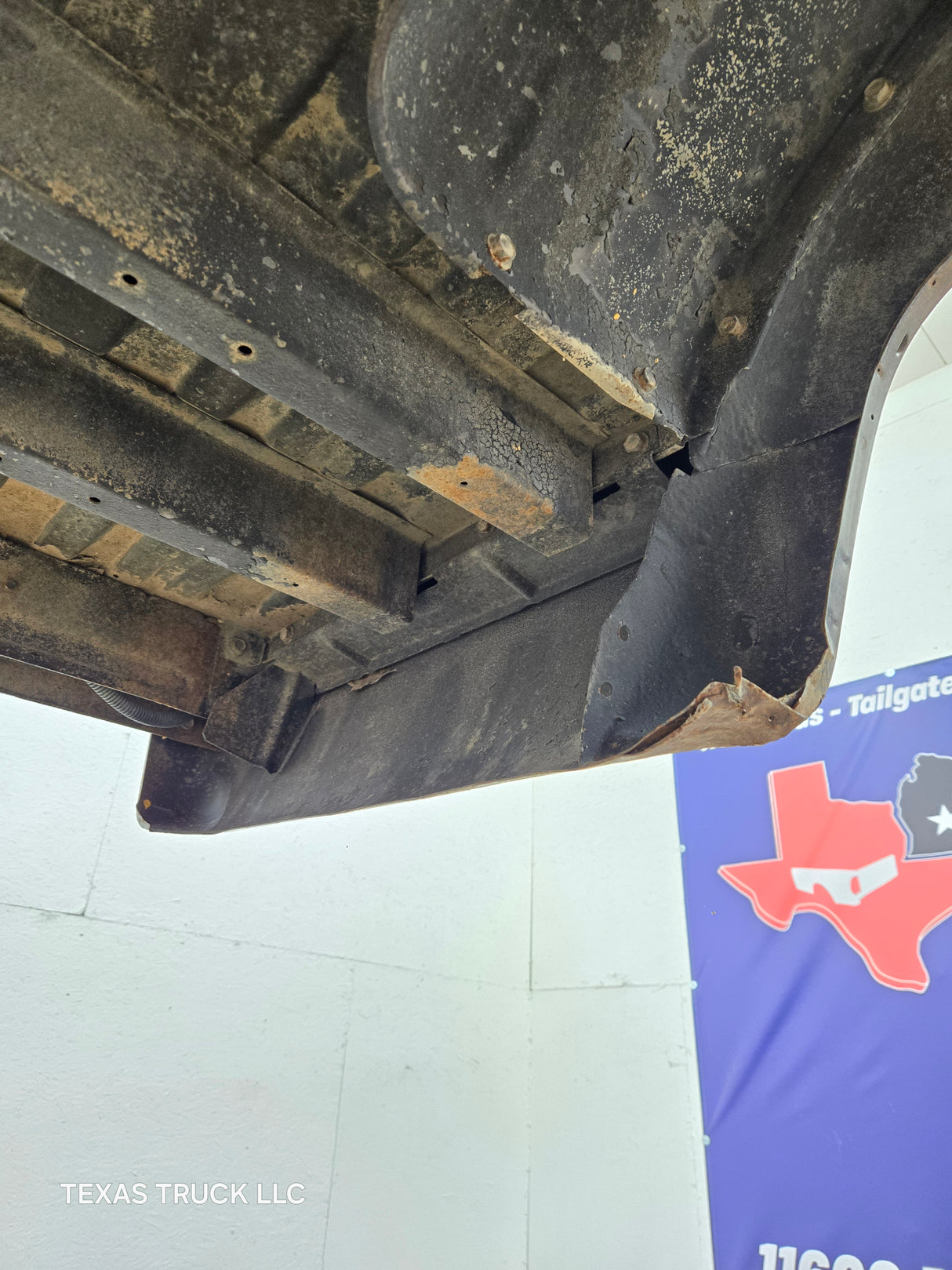 1979-1987 Chevrolet / GMC Square Body 8' Long Bed C10 C15 C20 C25 C35 K10 K15 K20 K25 K35