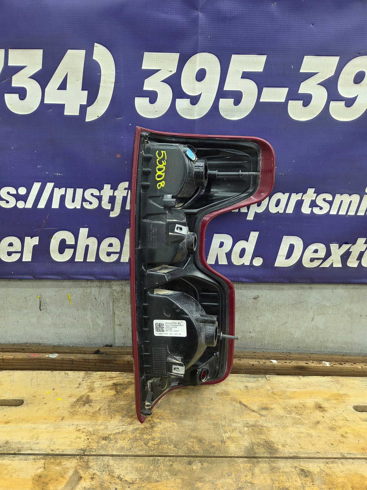 2019-2026 Chevy Silverado Driver Side Halogen Tail Light 85161936