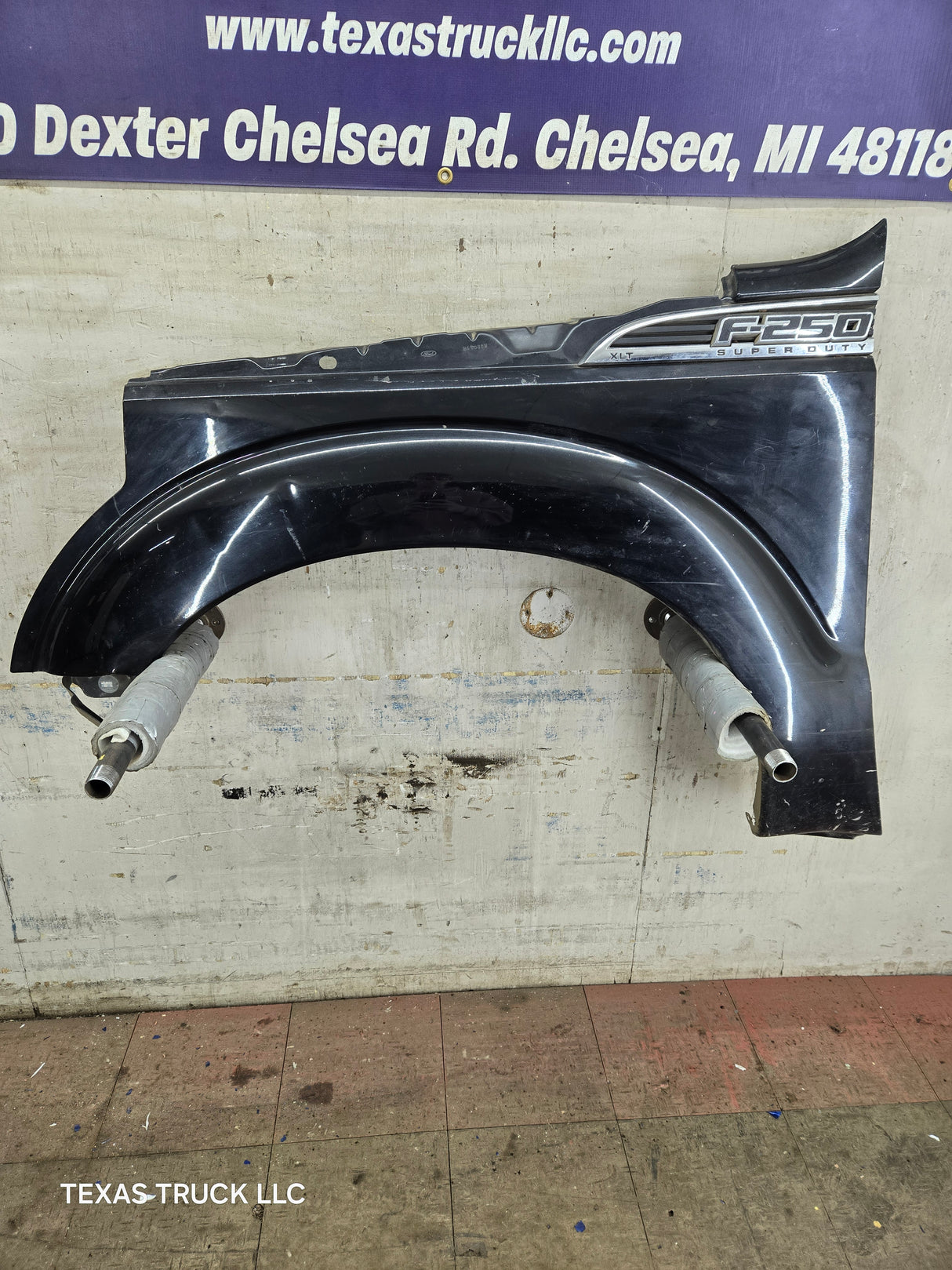 2011-2016 Ford Super Duty F250 F350 LH Driver Side Front Fender