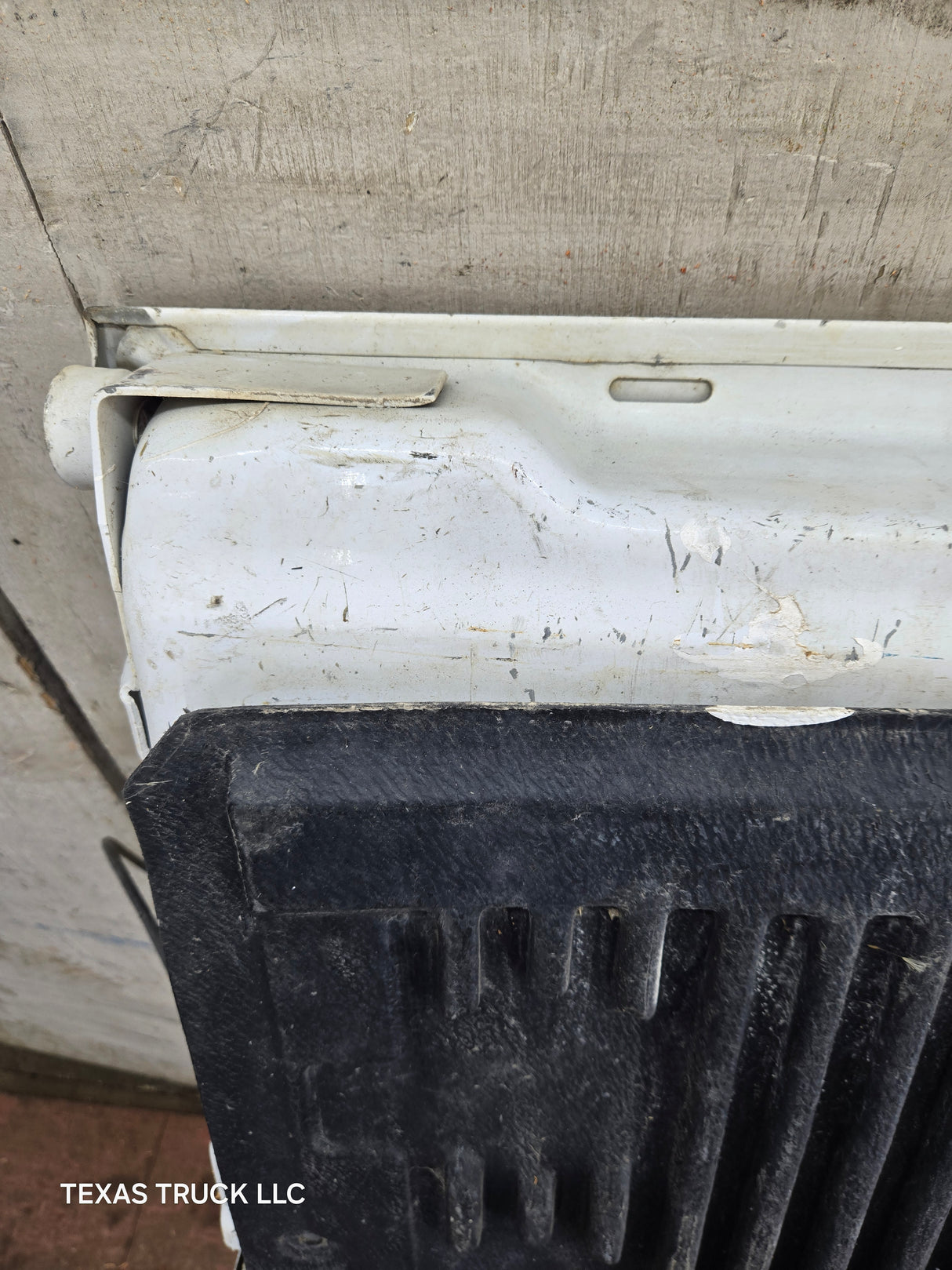 1997-2003 F150 / 1999-2007 Ford F250 F350 F450 F550 Super Duty Tailgate