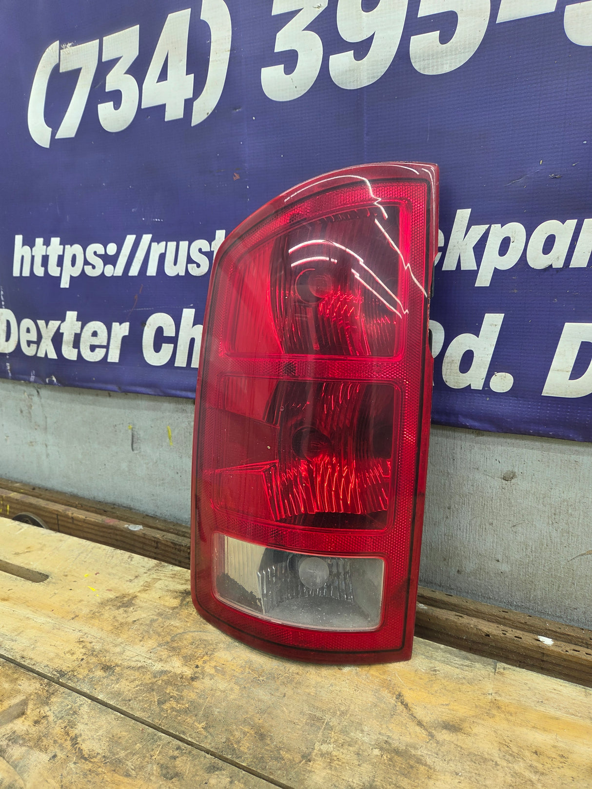 2003-2006 Dodge Ram 3rd Gen Driver Side Tail Light 55077117