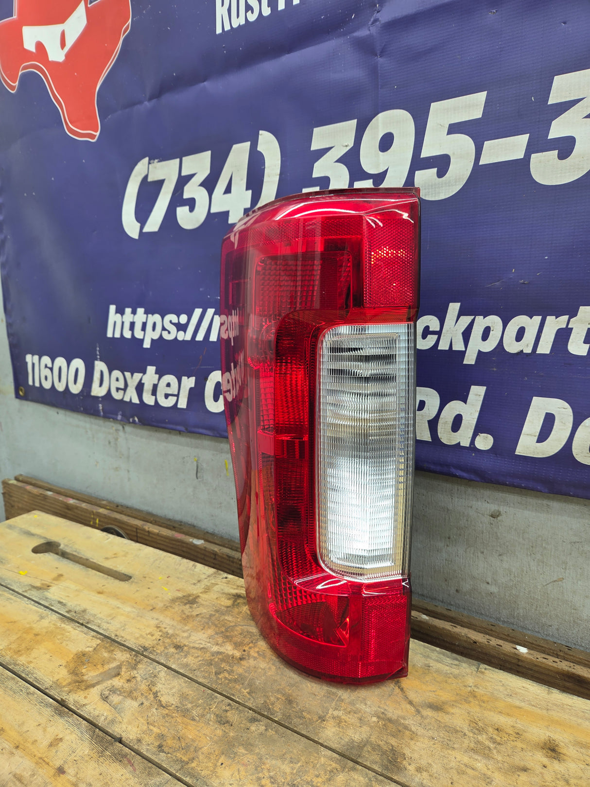 2017-2019 Ford Super Duty Driver Side Tail Light Halogen HC3B-13B505-AC