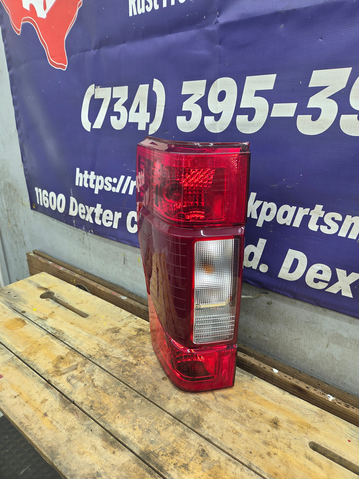 2020-2022 Ford Super Duty Driver Side Tail Light W/BLISS Radar Blind Spot LED REVERSE LC3B-13B505-EA