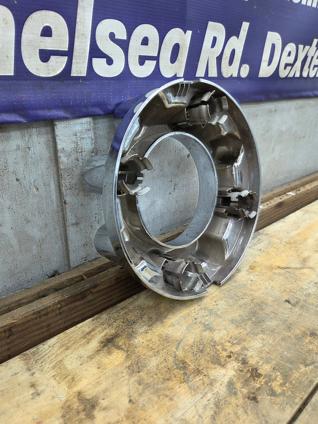 2017-2024 Ford Super Duty Front Hub Cap Center Cap 8 LUG HC3C-1A096-LD F250 F350