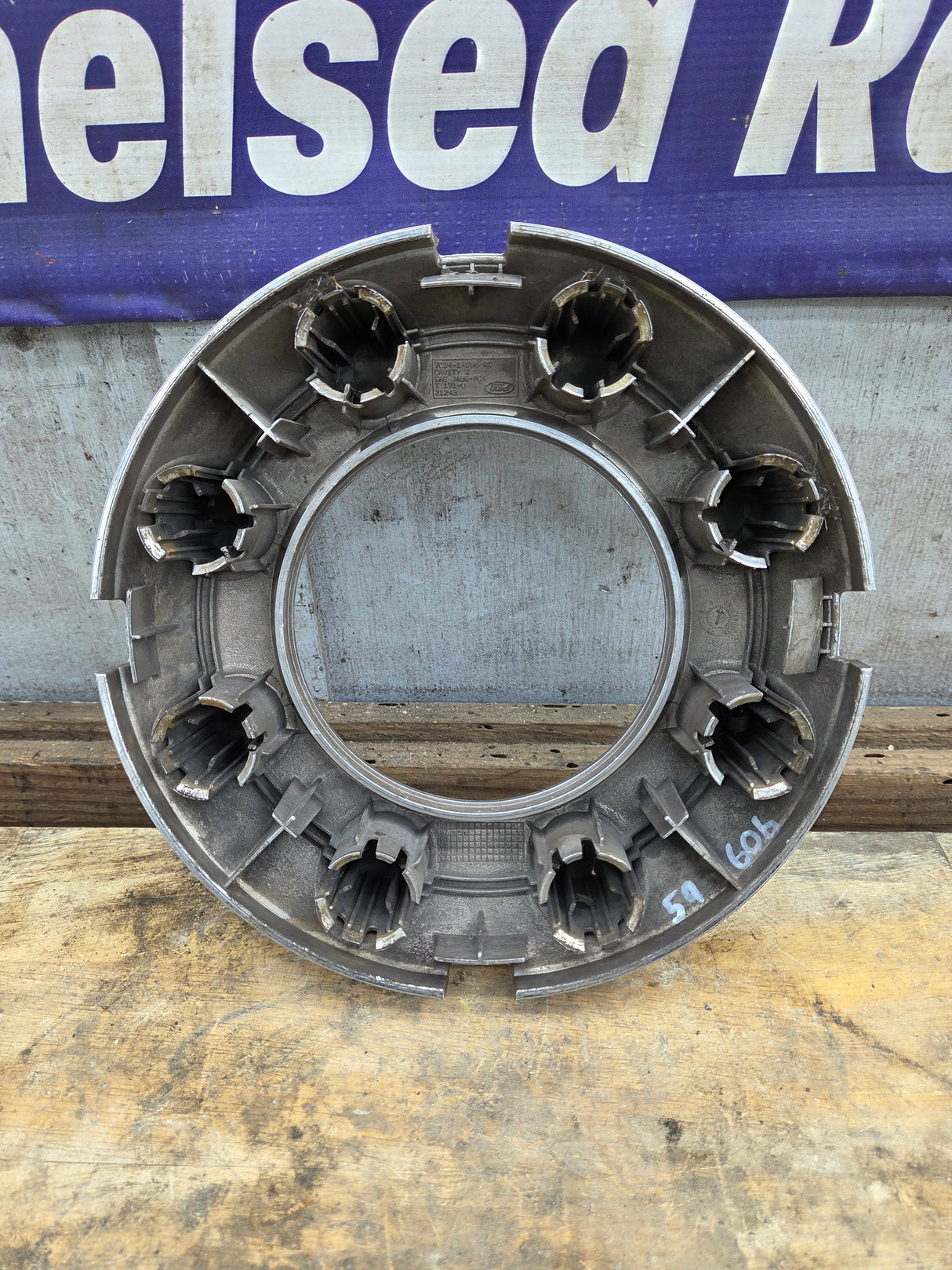 2008-2010 Ford Super Duty Hub Cap Center Cap 7C34-1A096-RC 8 LUG F250 F350