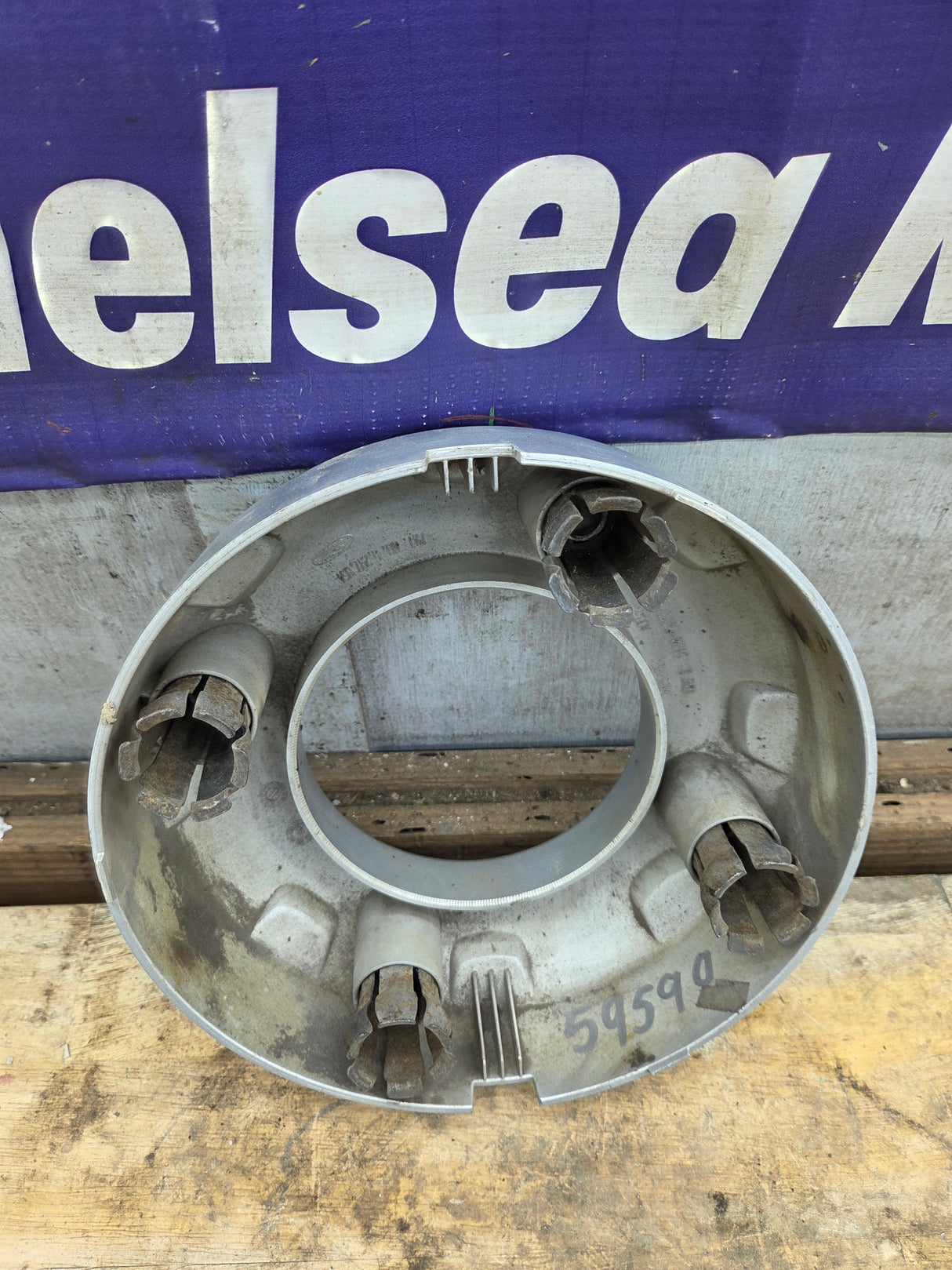 2005-2016 Ford Super Duty Hub Cap Center Cap 5C34-1A096-JC F250 F350
