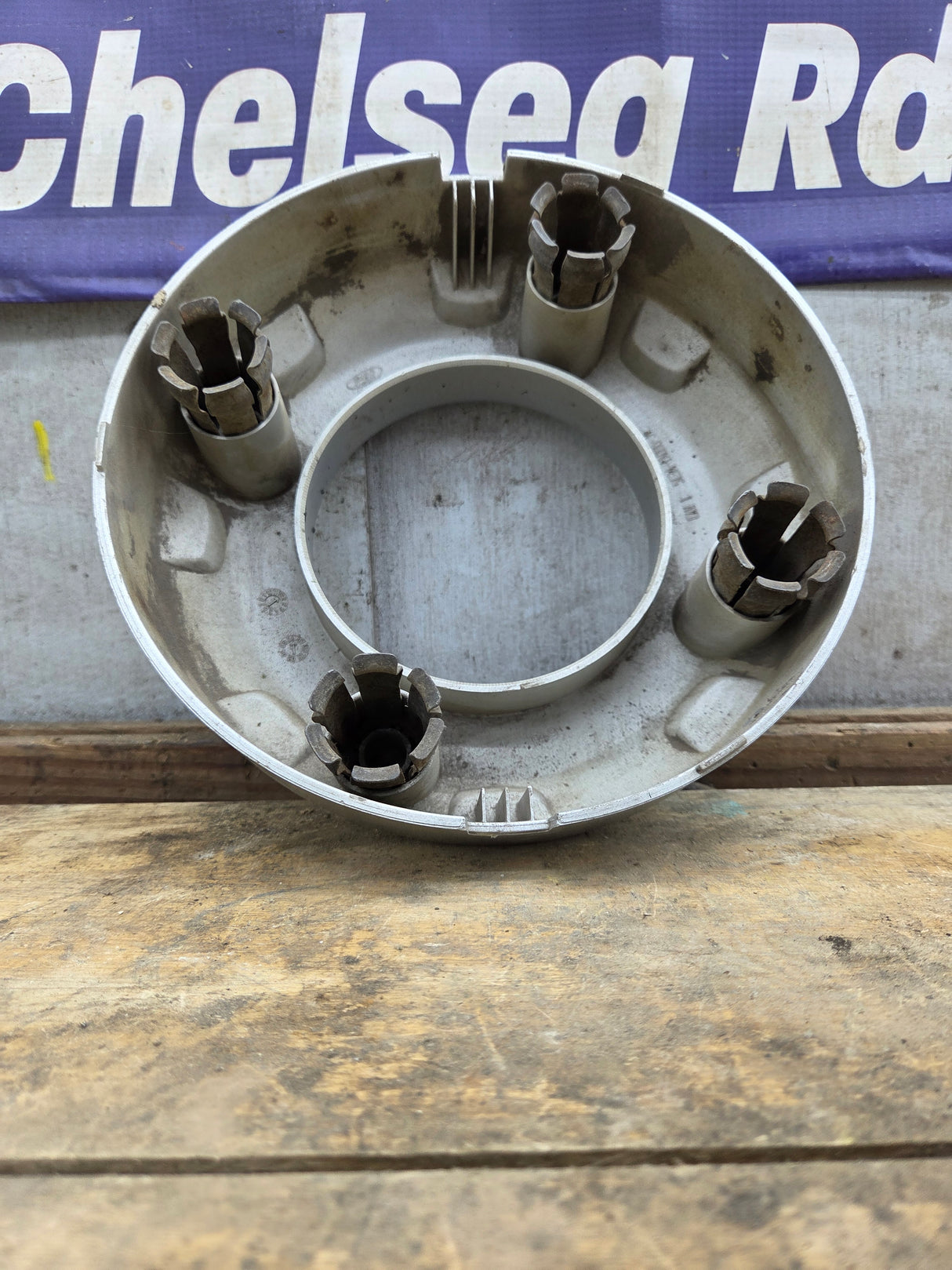 2005-2016 Ford Super Duty Hub Cap Center Cap 5C34-1A096-JC F250 F350