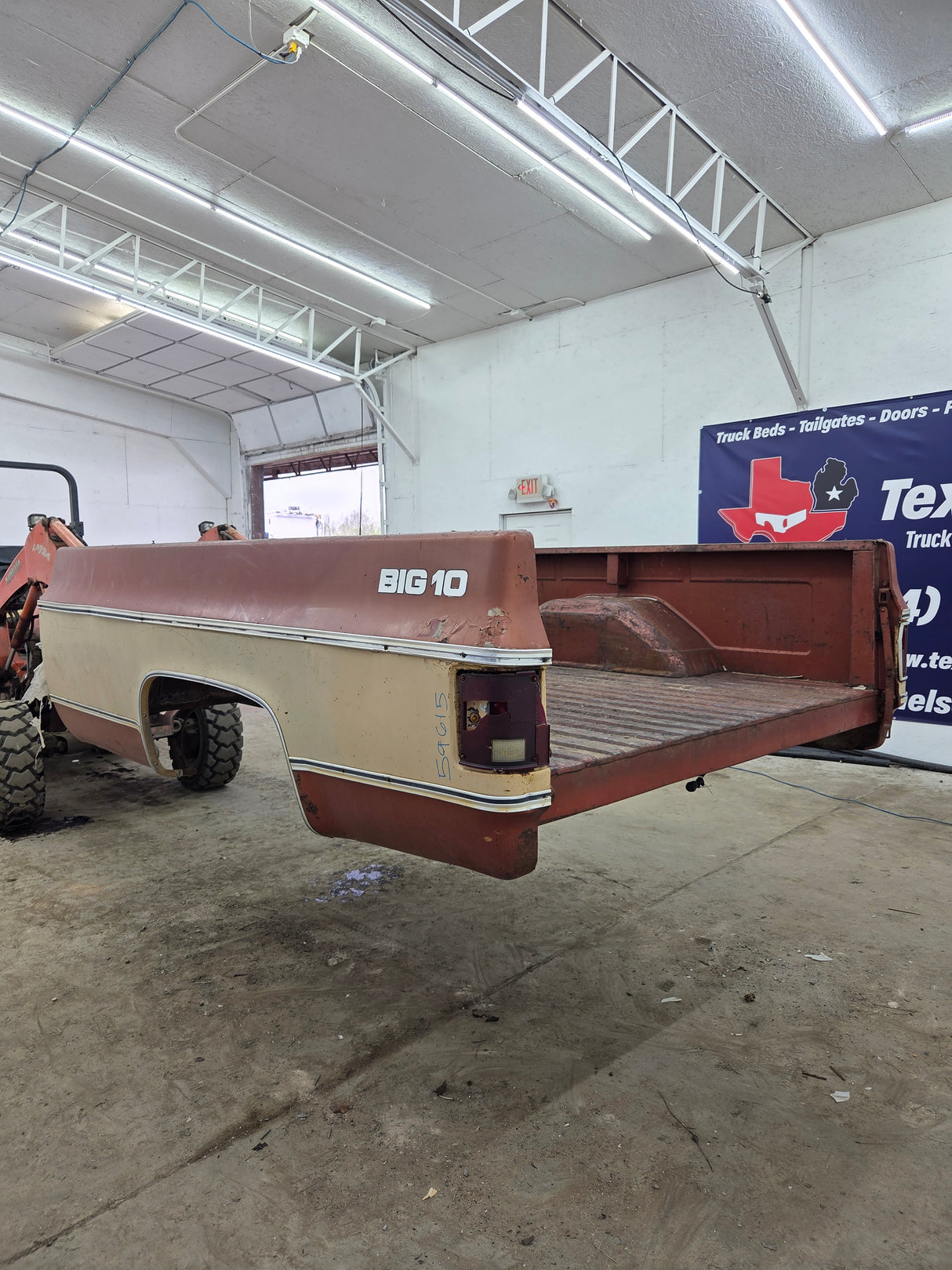 1973-1978 Chevrolet / GMC Square Body 8' Long Bed C10 C15 C20 C25 C35 K10 K15 K20 K25 K35