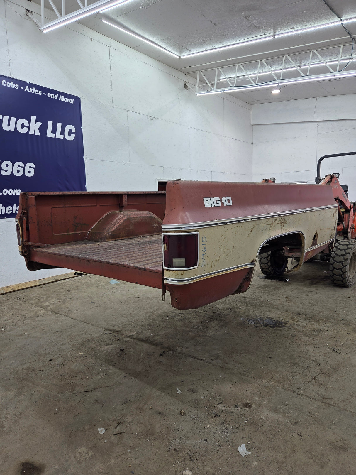 1973-1978 Chevrolet / GMC Square Body 8' Long Bed C10 C15 C20 C25 C35 K10 K15 K20 K25 K35