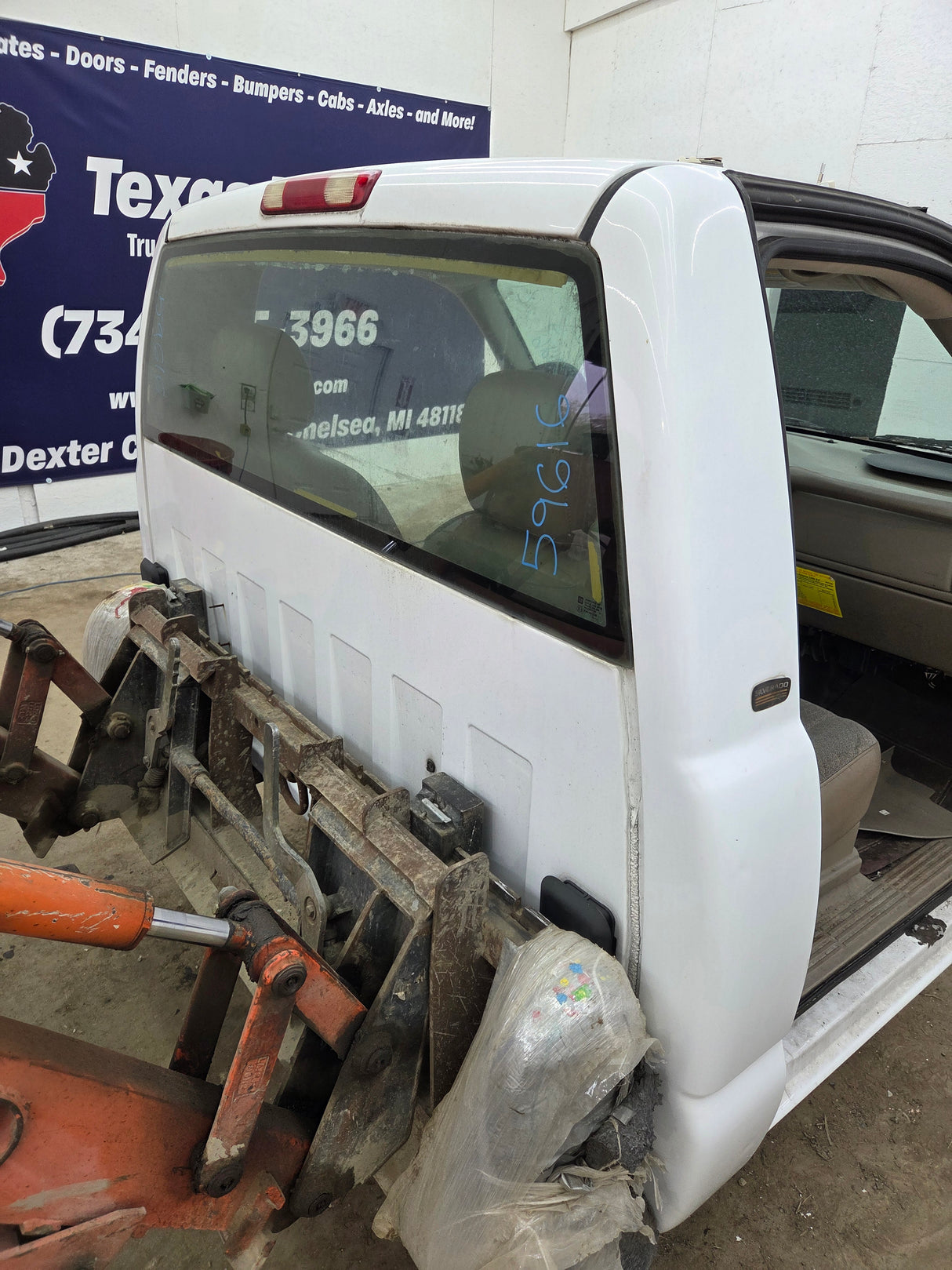 1999-2007 Chevrolet Silverado / GMC Sierra 1500 2500 HD 3500HD Regular Cab Body