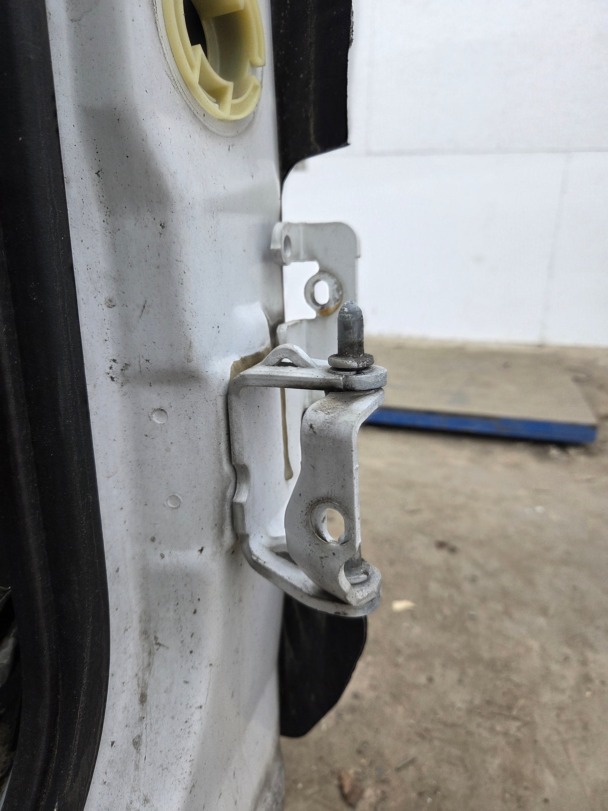 1999-2007 Chevrolet Silverado / GMC Sierra 1500 2500 HD 3500HD Regular Cab Body