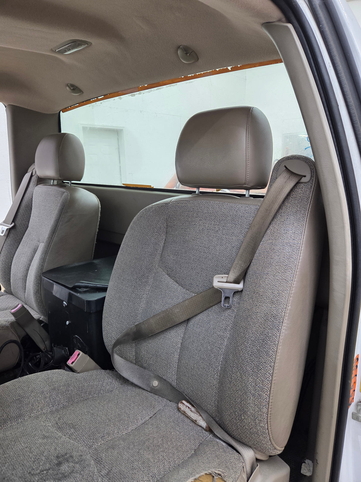 1999-2007 Chevrolet Silverado / GMC Sierra 1500 2500 HD 3500HD Regular Cab Body