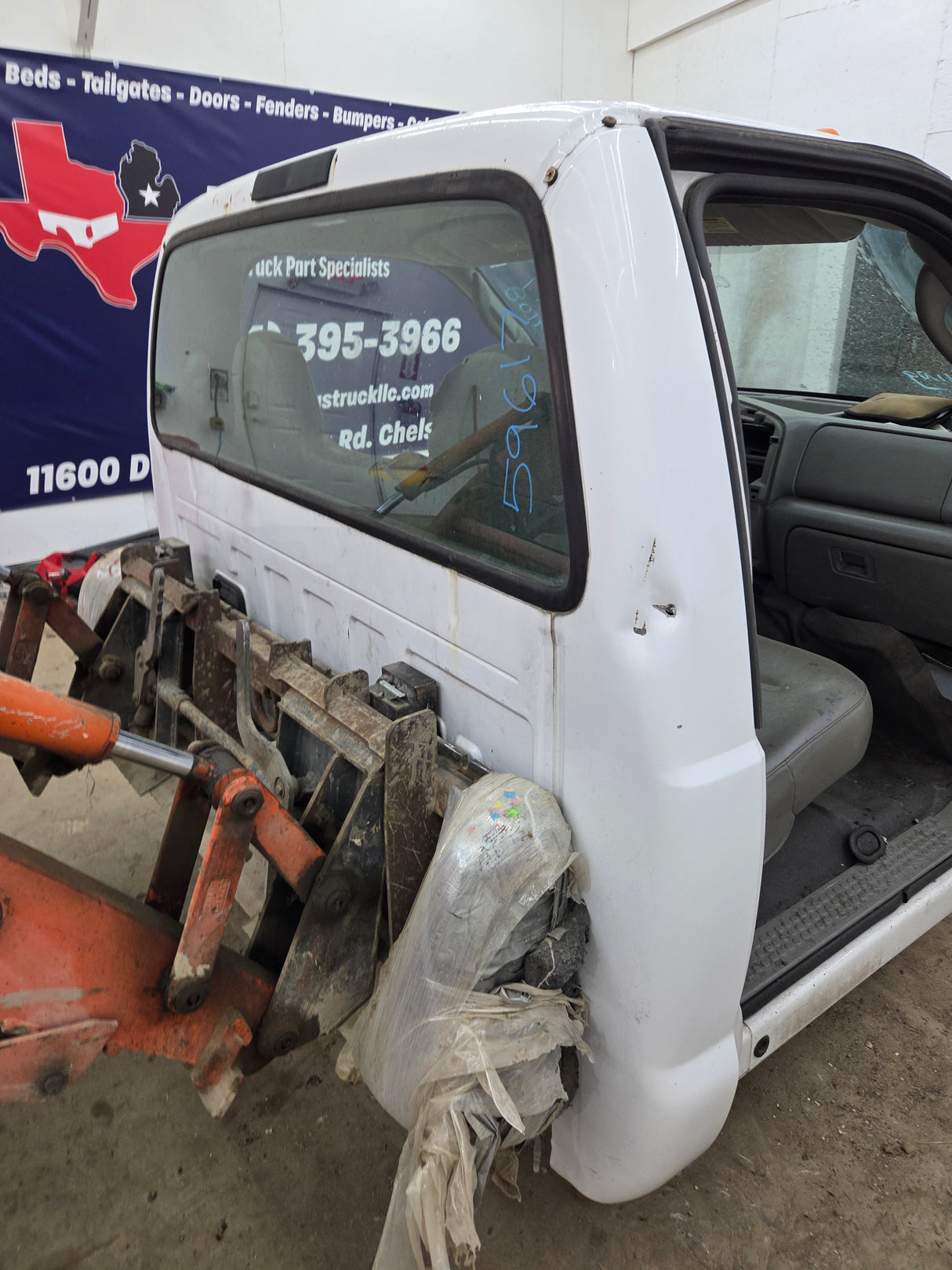 1999-2007 Ford Super Duty F250 F350 F450 F550 2 Door Regular Cab