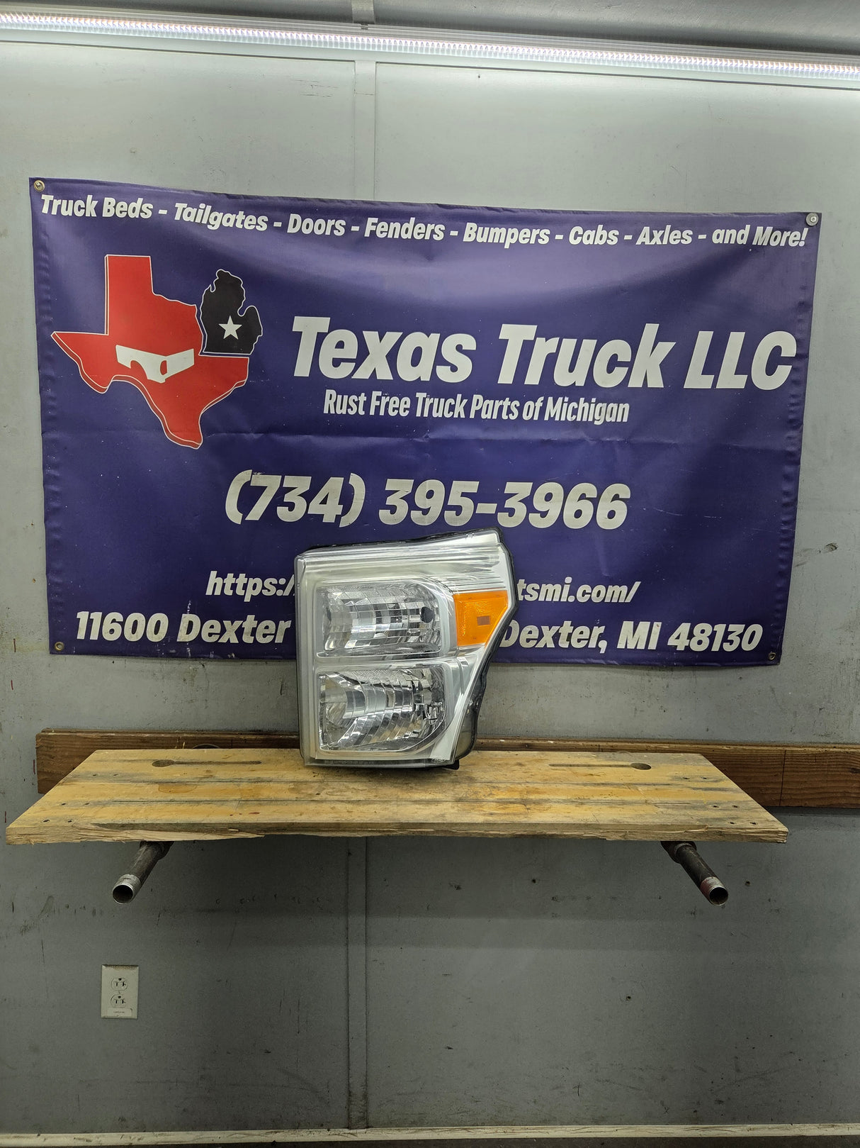 2011-2016 Ford Super Duty F250 F350 F450 F550 LH Driver Side Headlight BC34-13006-A 6.7L Power Stroke 6.2L Gas
