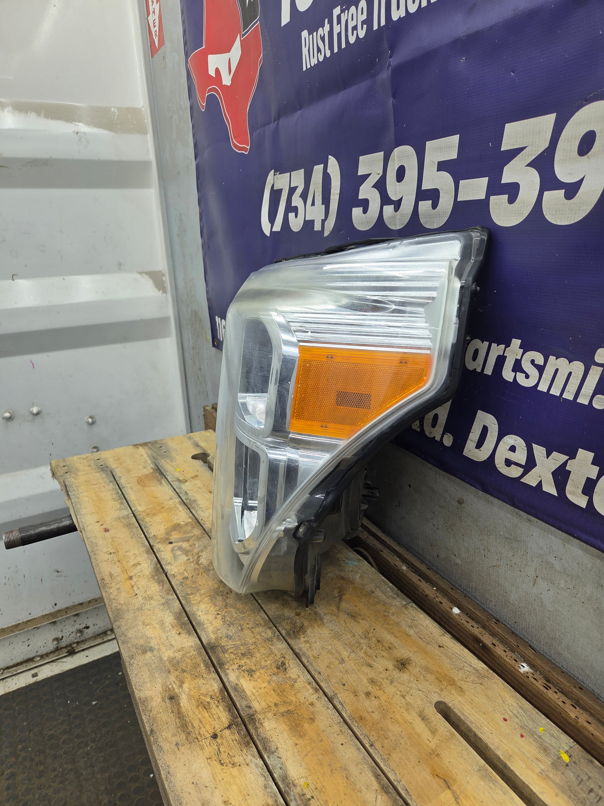 2011-2016 Ford Super Duty F250 F350 F450 F550 LH Driver Side Headlight BC34-13006-A 6.7L Power Stroke 6.2L Gas