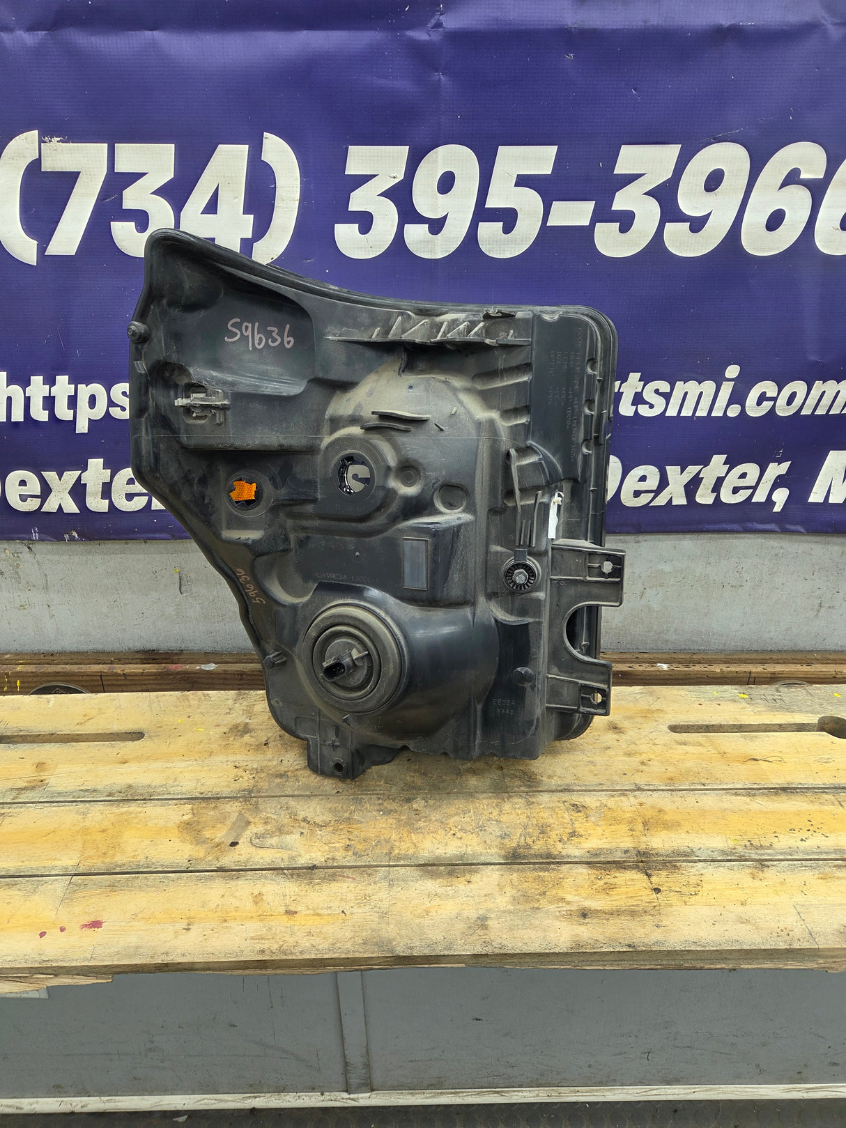 2011-2016 Ford Super Duty F250 F350 F450 F550 LH Driver Side Headlight BC34-13006-A 6.7L Power Stroke 6.2L Gas