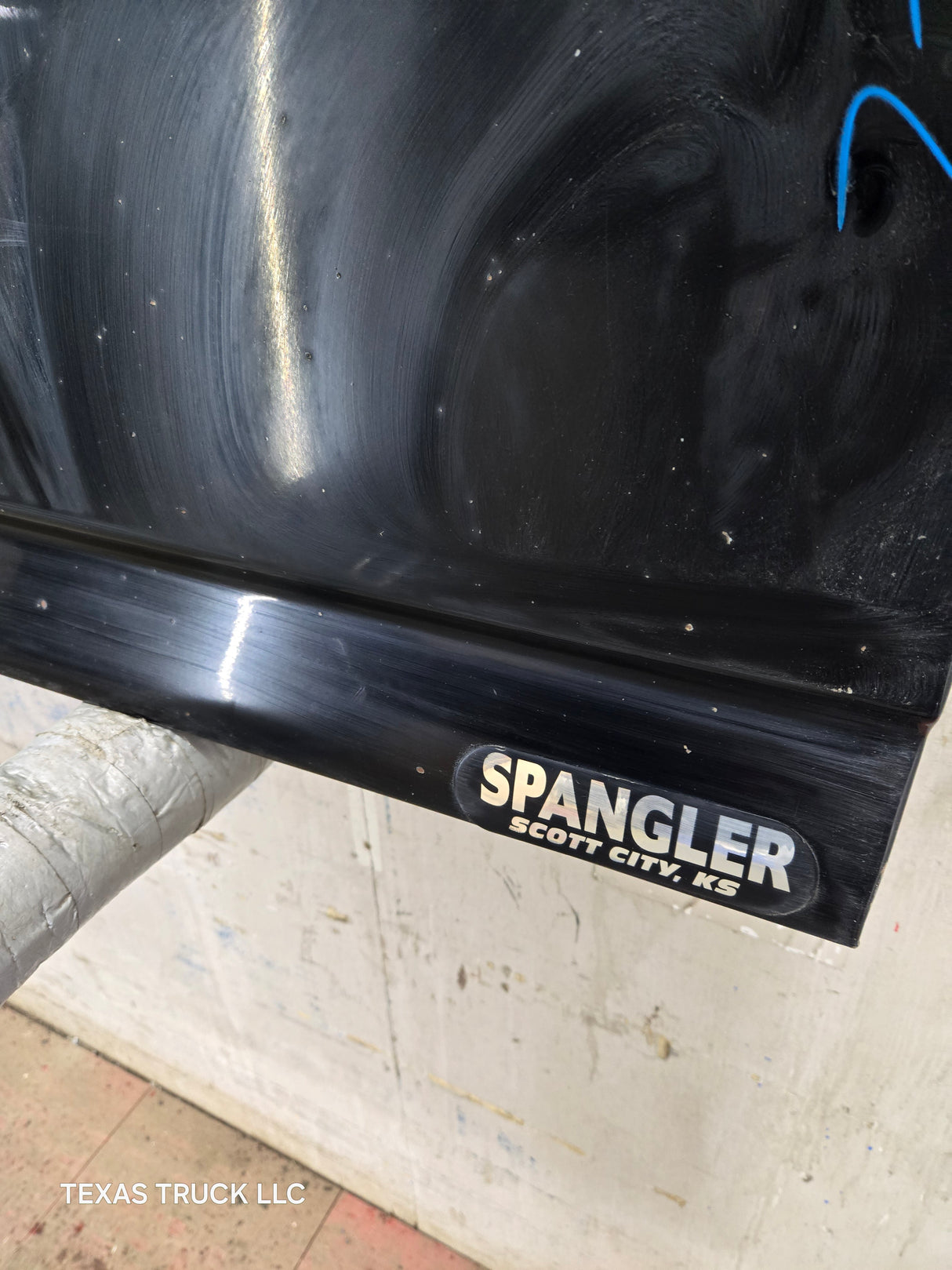1999-2007 Chevrolet Silverado / GMC Sierra 1500 2500 3500 Tailgate